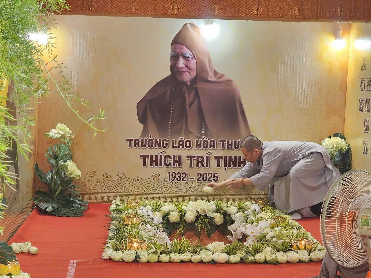 Kim quan trưởng lão hòa thượng Thích Trí Tịnh nhập tháp tại Vũng Tàu   - Ảnh 5.