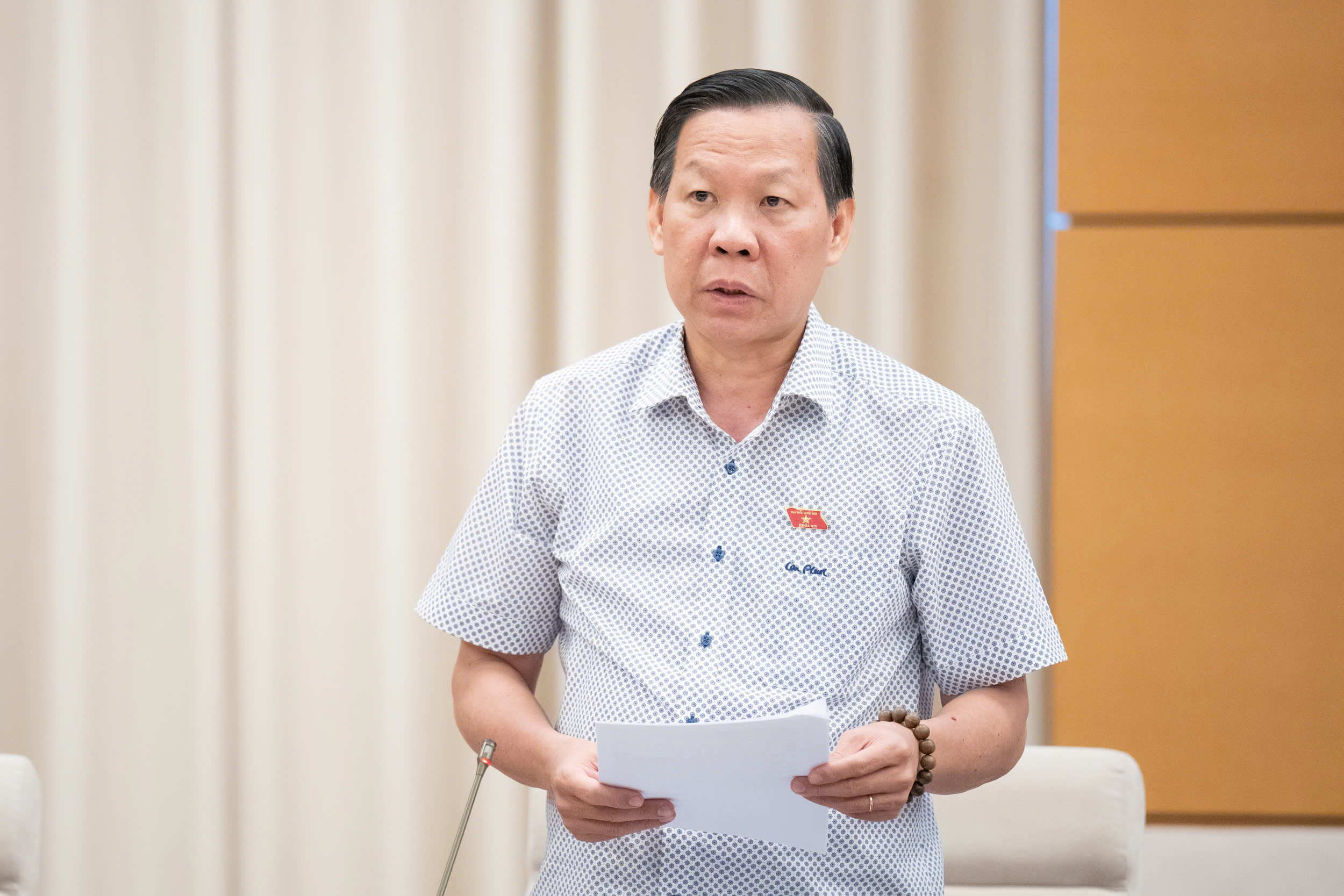 Đề nghị áp thuế thu nhập cá nhân với giao dịch mua bán vàng miếng - Ảnh 2.