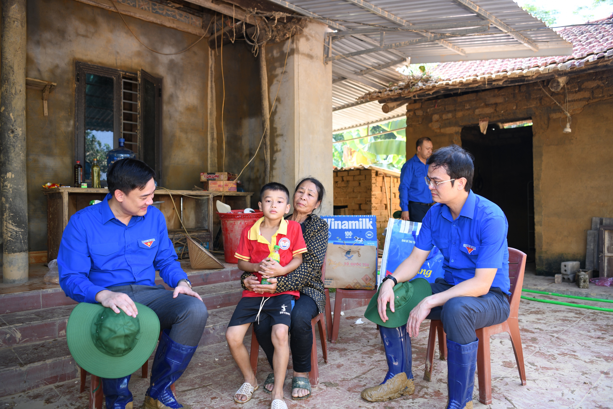 Sau lũ lụt, nhiều nhà dân ở Bắc Ninh chỉ còn lại chiếc giường- Ảnh 3.