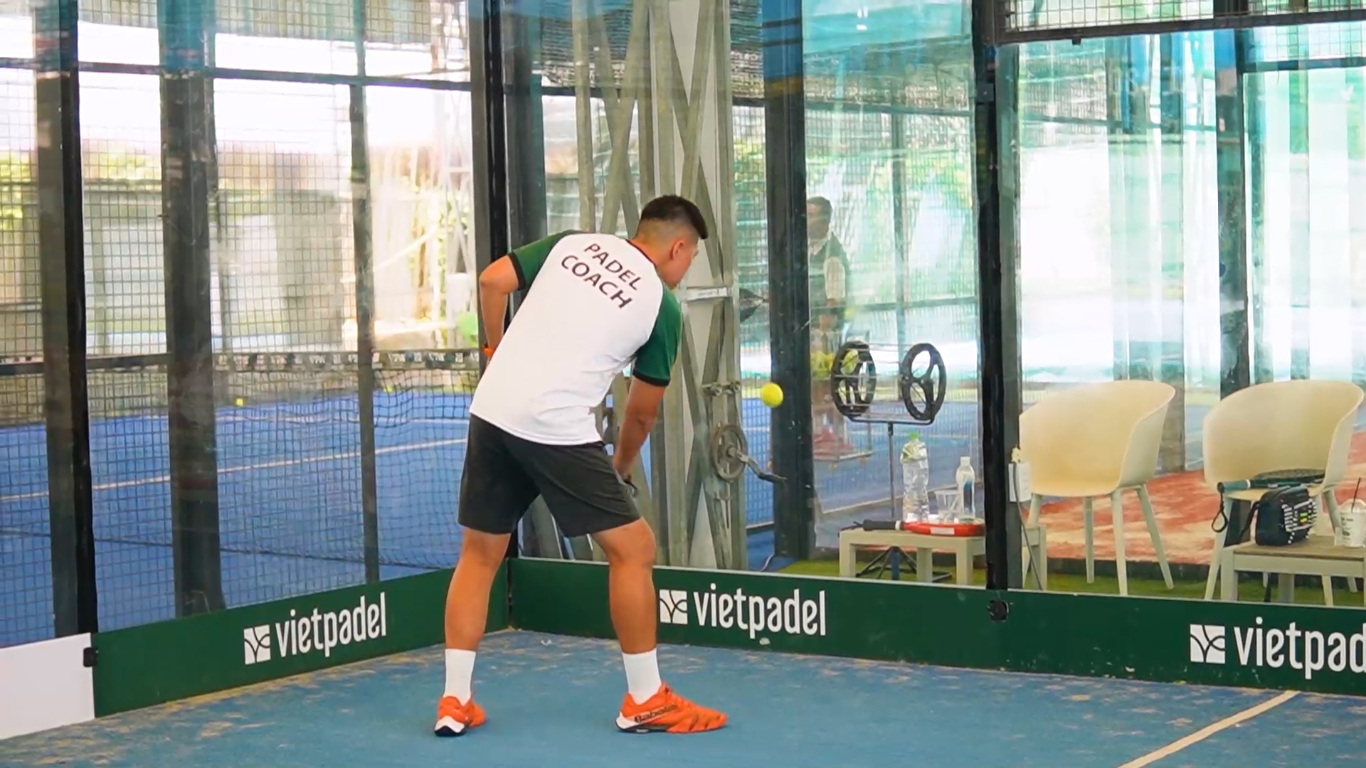 Padel - môn thể thao khiến thế giới phát sốt: Có gì mà được dự báo ‘hot’ hơn cả pickleball?- Ảnh 9. Padel - môn thể thao khiến thế giới phát sốt: Có gì mà được dự báo ‘hot’ hơn cả pickleball?- Ảnh 9.