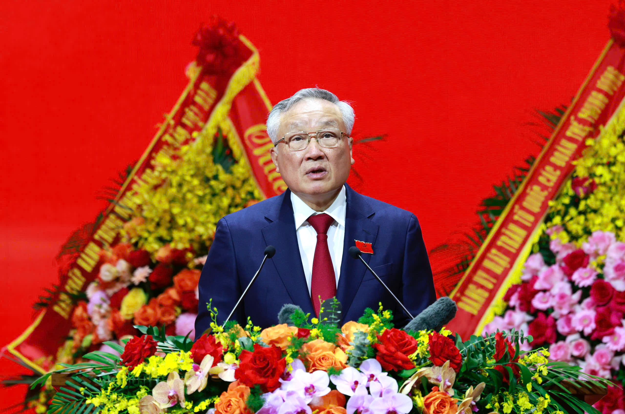 Thủ tướng đặt ra những câu hỏi lớn để đất nước phát triển đột phá- Ảnh 3. Thủ tướng đặt ra những câu hỏi lớn để đất nước phát triển đột phá- Ảnh 3.