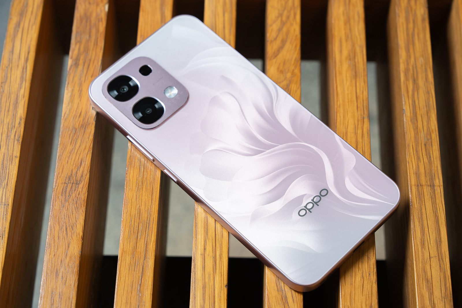 Trải nghiệm OPPO A6 Pro: bền bỉ, mượt mà và tràn đầy năng lượng - Ảnh 1.