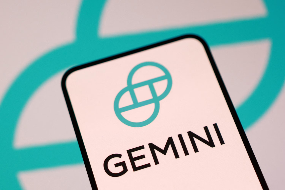 Điều gì giúp Gemini thống trị ChatGPT trên thiết bị di động - Ảnh 1.