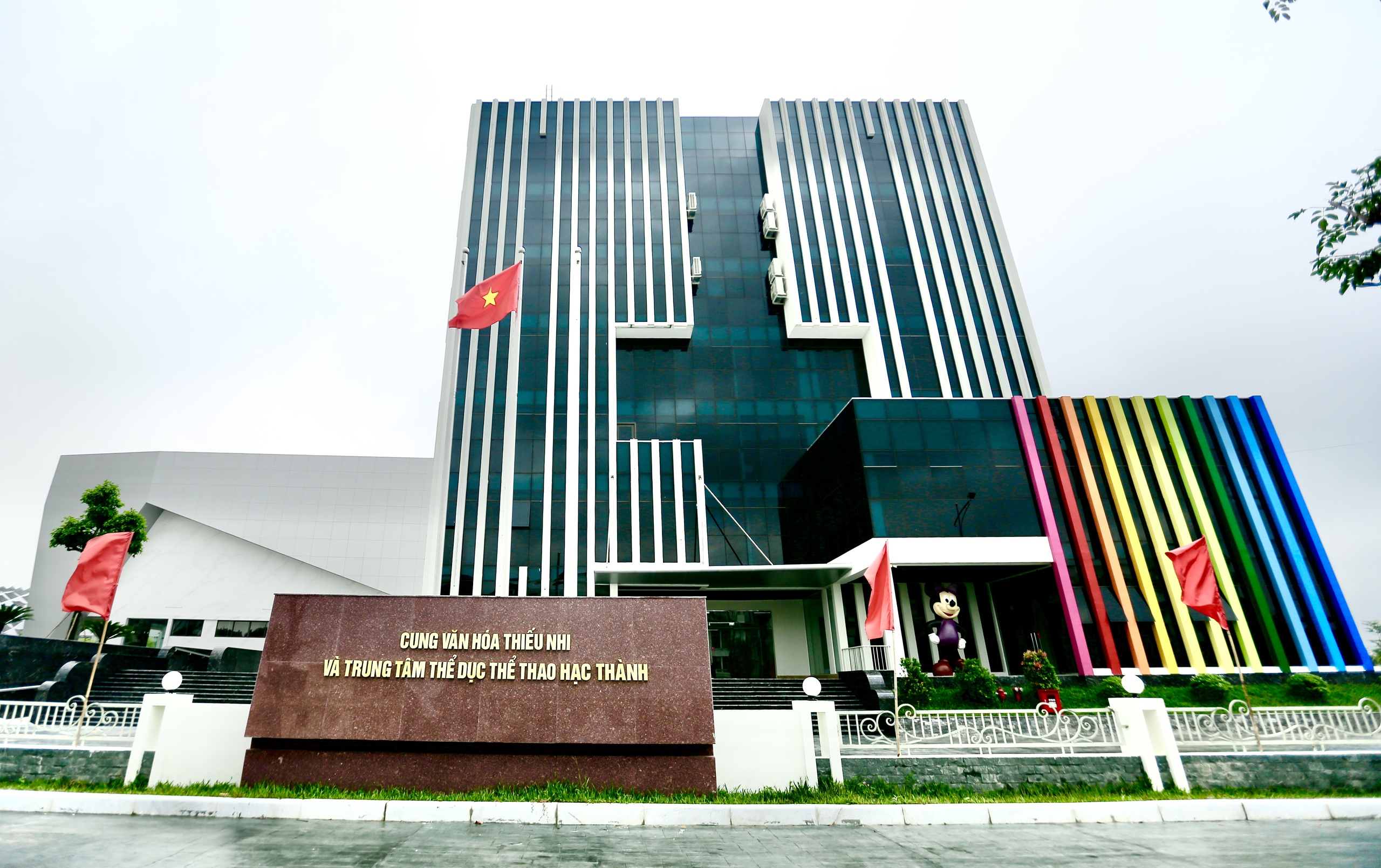 Cung văn hóa thiếu nhi thanh hóa chính thức hoạt động phục vụ nhu cầu vui chơi - Ảnh 1. Cung văn hóa thiếu nhi thanh hóa chính thức hoạt động phục vụ nhu cầu vui chơi - Ảnh 1.