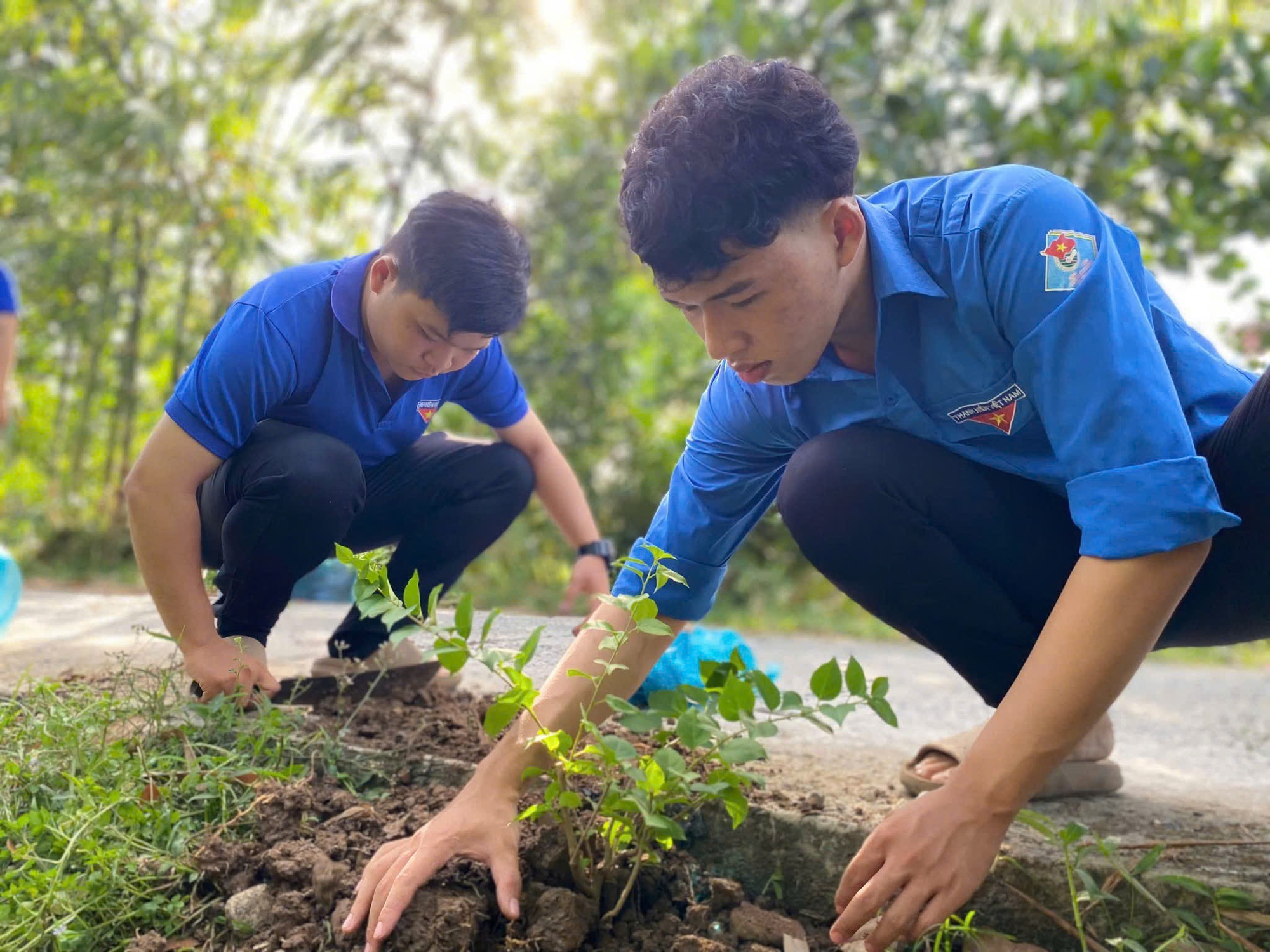 Học bổng mở ra chương mới cho nam sinh mồ côi- Ảnh 2. Học bổng mở ra chương mới cho nam sinh mồ côi- Ảnh 2.