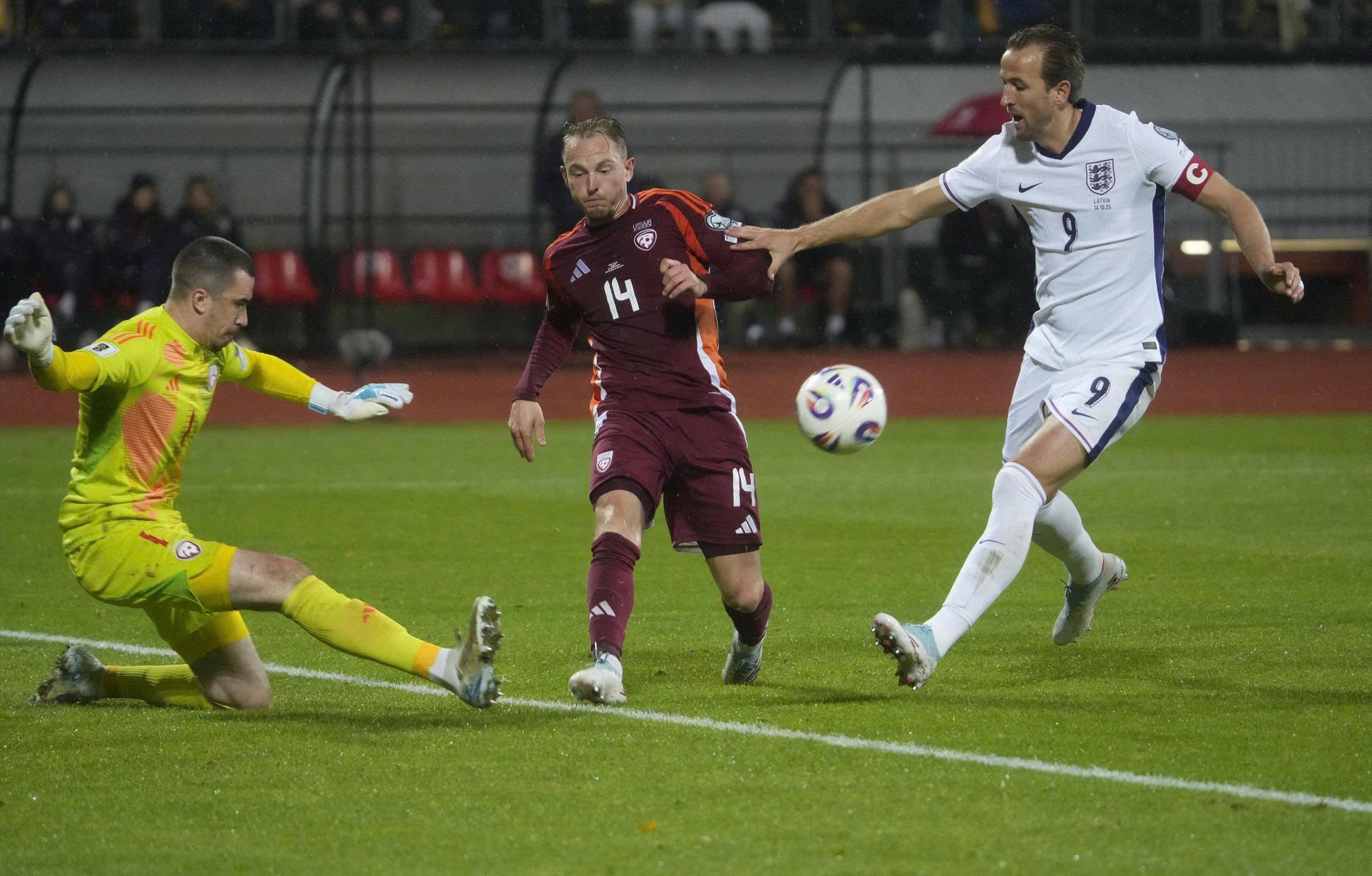 Vòng loại World Cup 2026: ‘Tam sư’ cán đích đầu tiên tại châu Âu- Ảnh 1. Vòng loại World Cup 2026: ‘Tam sư’ cán đích đầu tiên tại châu Âu- Ảnh 1.