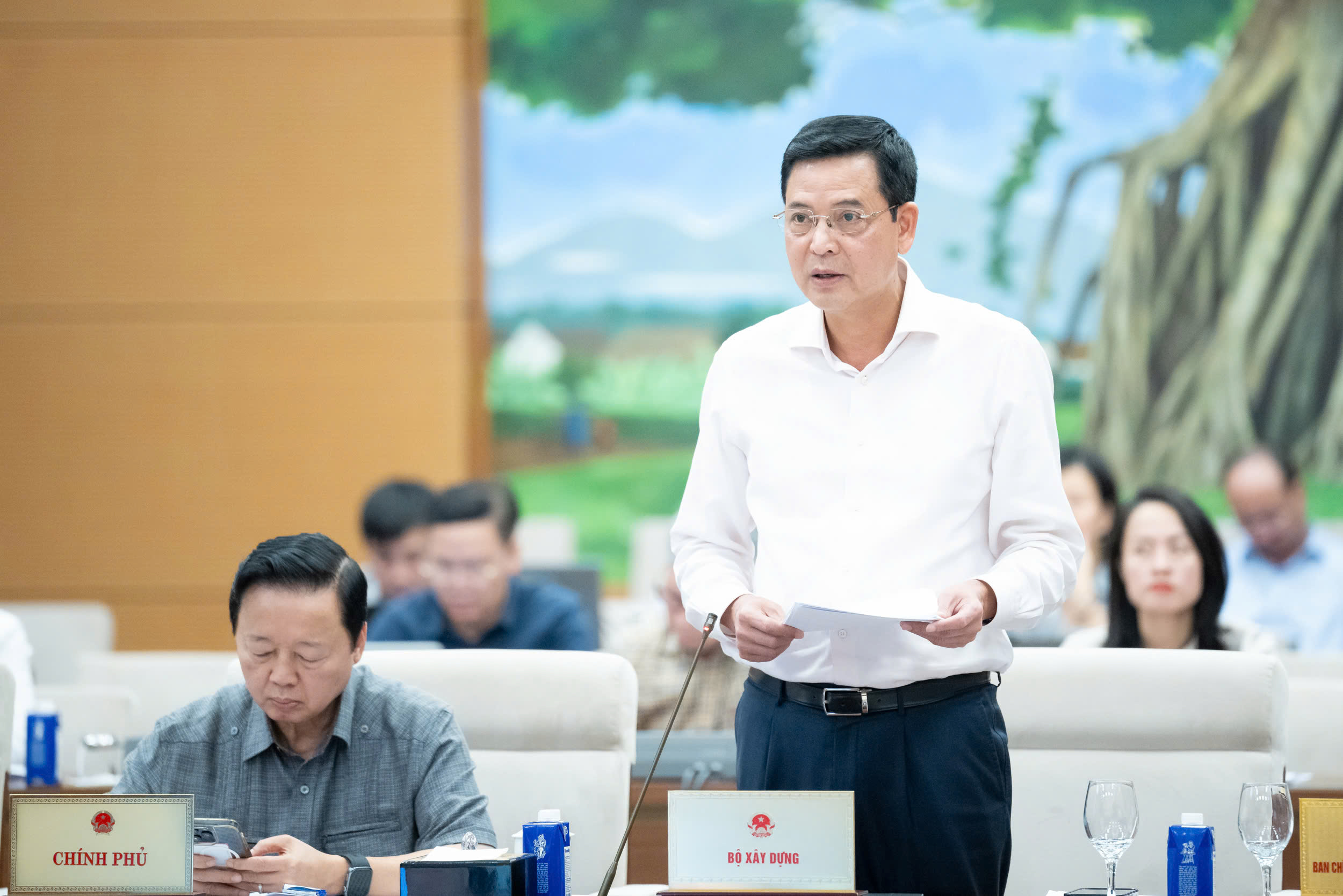 Mở rộng miễn giấy phép xây dựng, thời gian cấp phép tối đa 7 ngày- Ảnh 1.