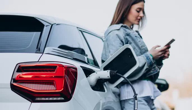 Xe điện bùng nổ, có thể chiếm 86% doanh số toàn cầu vào năm 2030- Ảnh 1. Xe điện bùng nổ, có thể chiếm 86% doanh số toàn cầu vào năm 2030- Ảnh 1.