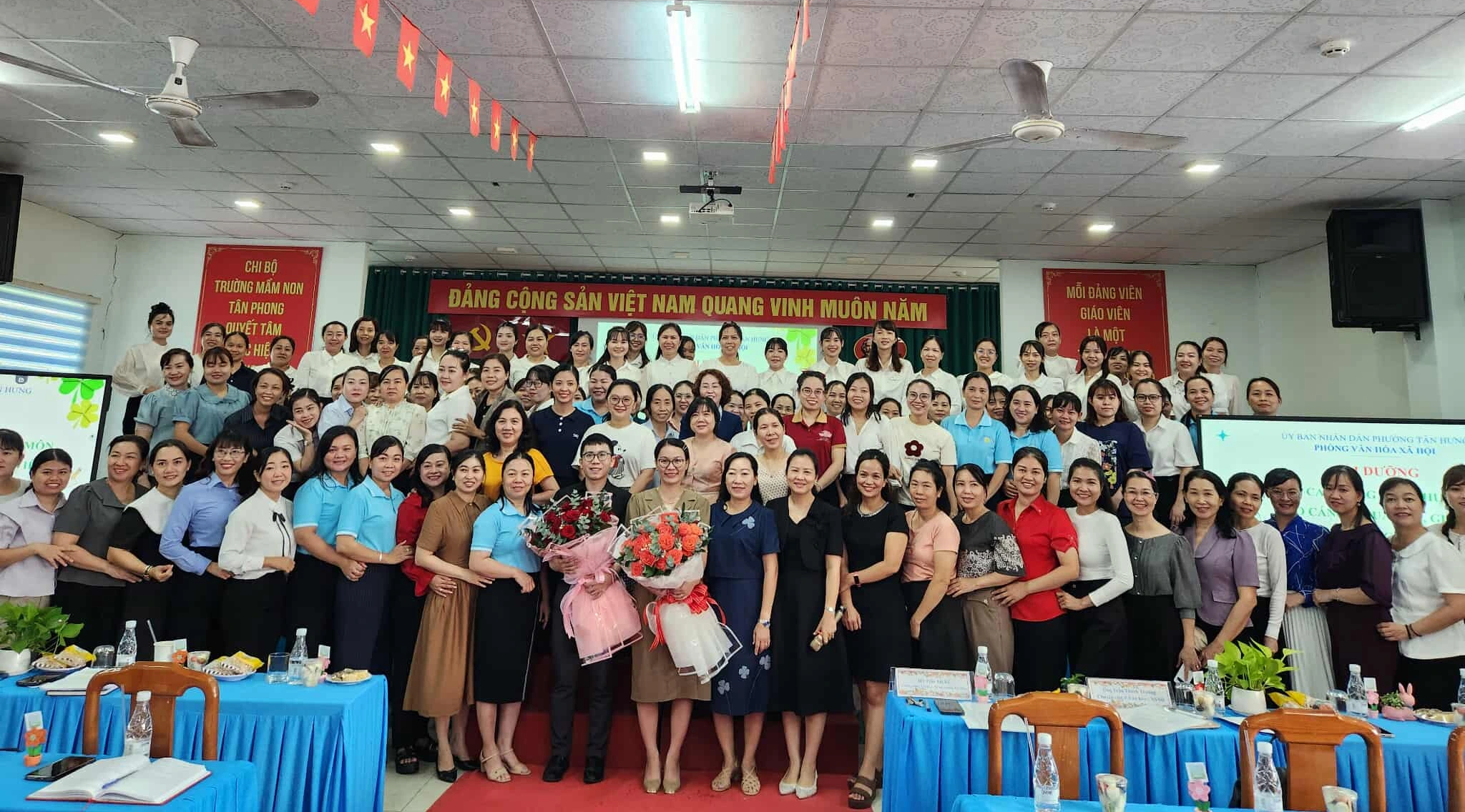 16 hiệu trưởng TP.HCM được phân công là cụm trưởng cụm chuyên môn mầm non - Ảnh 7.