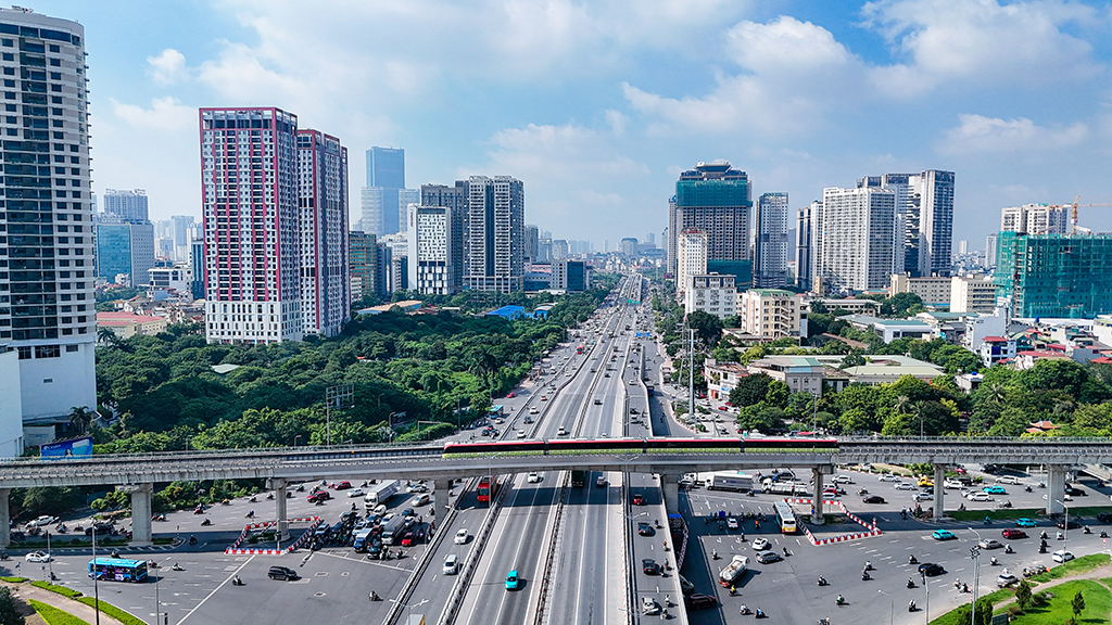 Mở ra tầm nhìn phát triển bền vững cho Hà Nội trong nhiệm kỳ 2025 - 2030 - Ảnh 3. Mở ra tầm nhìn phát triển bền vững cho Hà Nội trong nhiệm kỳ 2025 - 2030 - Ảnh 3.