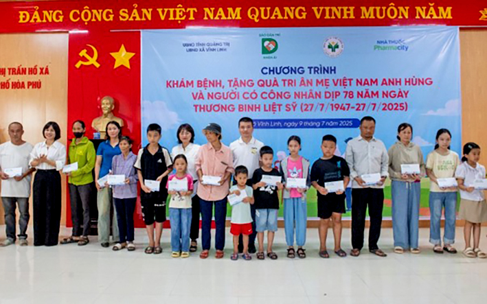 Từ nỗi trăn trở của CEO Pharmacity đến hành trình ‘Doctor Tour - Ngày hội sức khoẻ’ - Ảnh 2. Từ nỗi trăn trở của CEO Pharmacity đến hành trình ‘Doctor Tour - Ngày hội sức khoẻ’ - Ảnh 2.