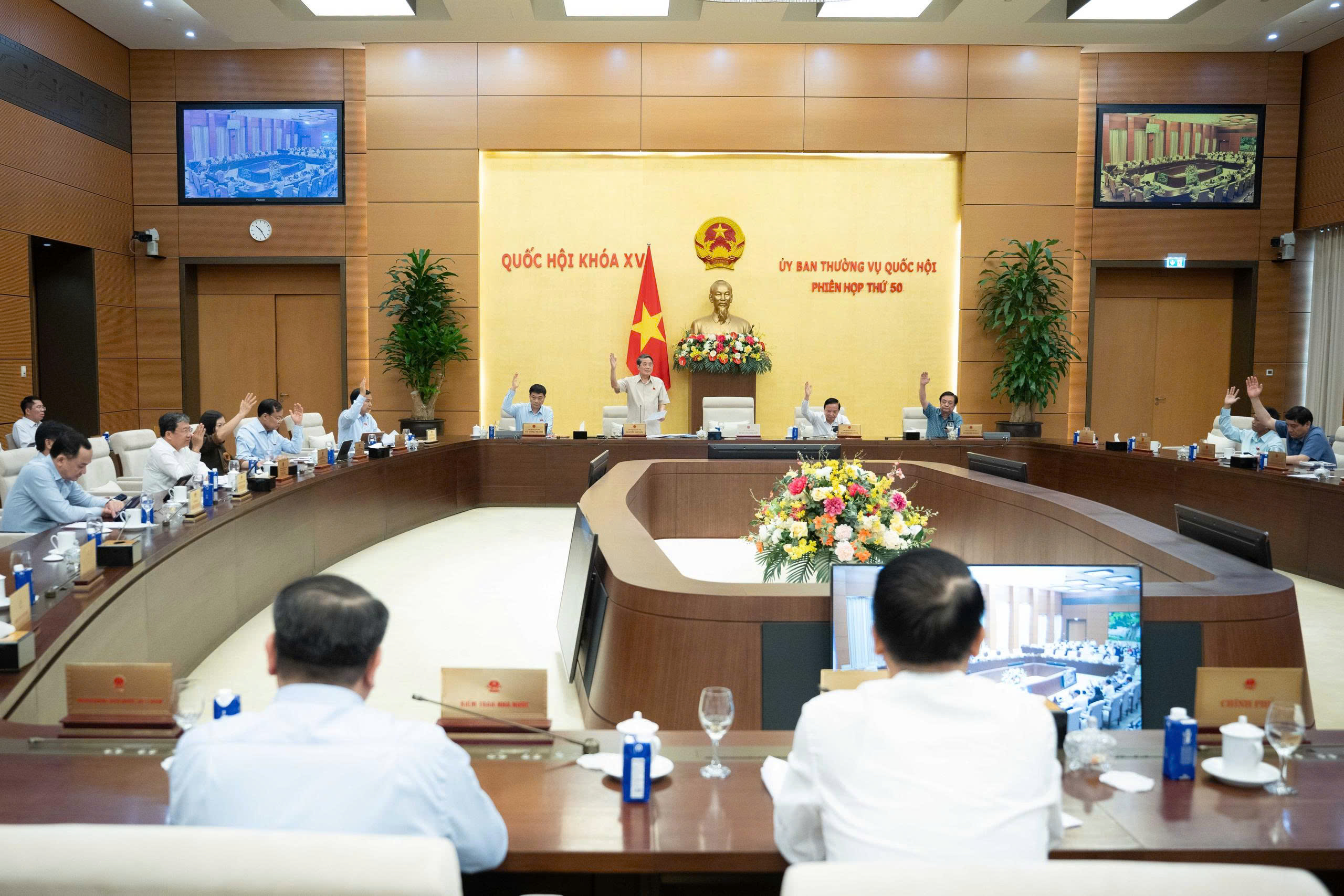 Thông tin mới về mức thuế bảo vệ môi trường với xăng, dầu, mỡ nhờn năm 2026- Ảnh 1. Thông tin mới về mức thuế bảo vệ môi trường với xăng, dầu, mỡ nhờn năm 2026- Ảnh 1.