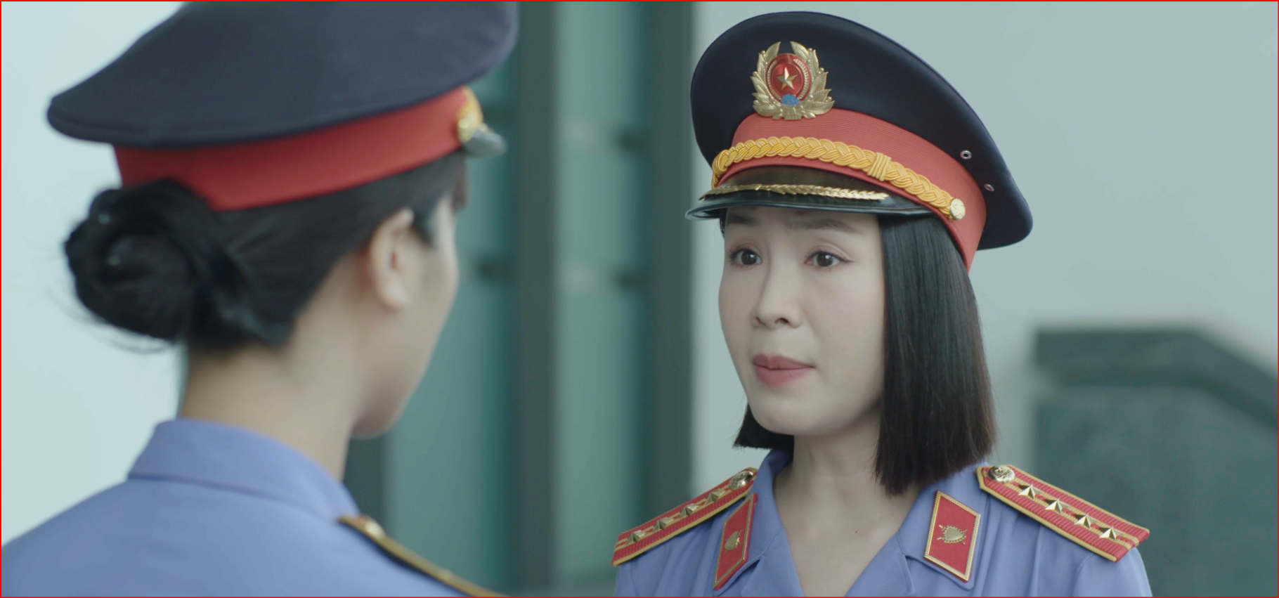 Hồng Diễm trở lại với vai diễn mới trong phim Lằn ranh - Ảnh 1. Hồng Diễm trở lại với vai diễn mới trong phim Lằn ranh - Ảnh 1.