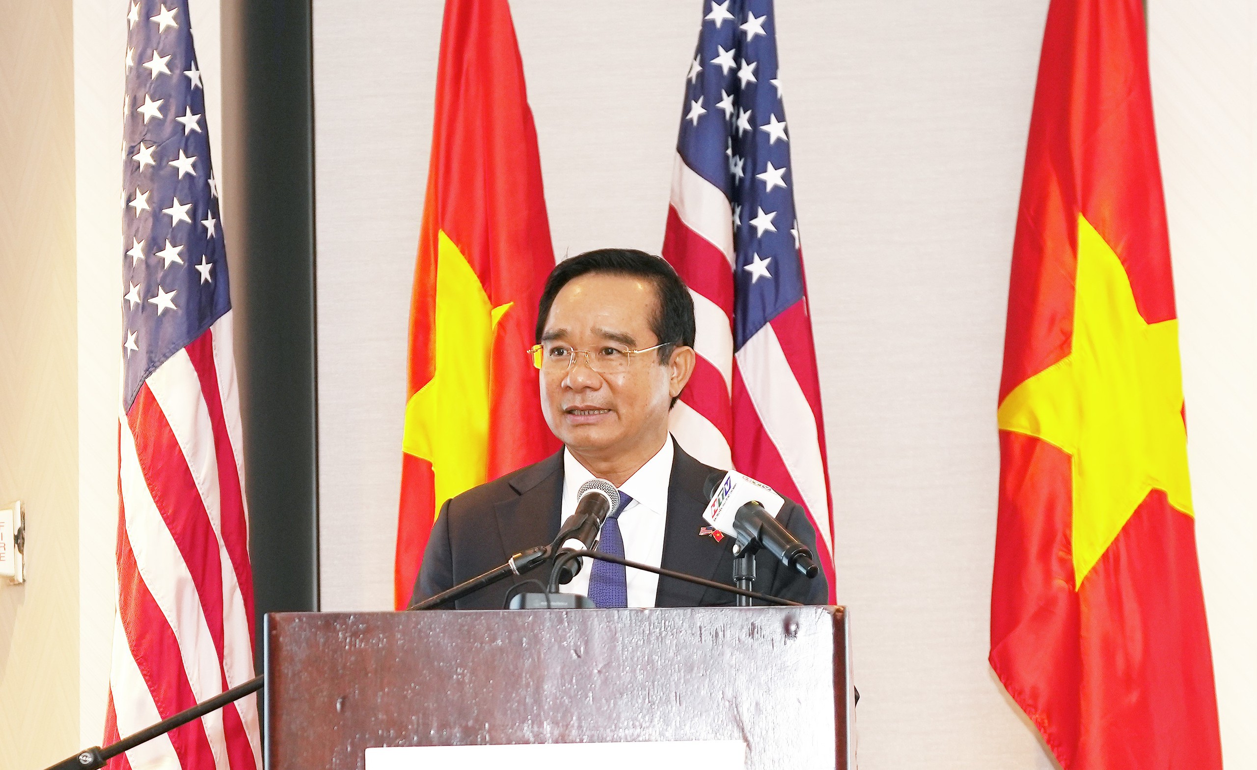 Chủ tịch Nguyễn Văn Được cam kết đồng hành với doanh nghiệp mỹ đầu tư vào TP.HCM - Ảnh 1.