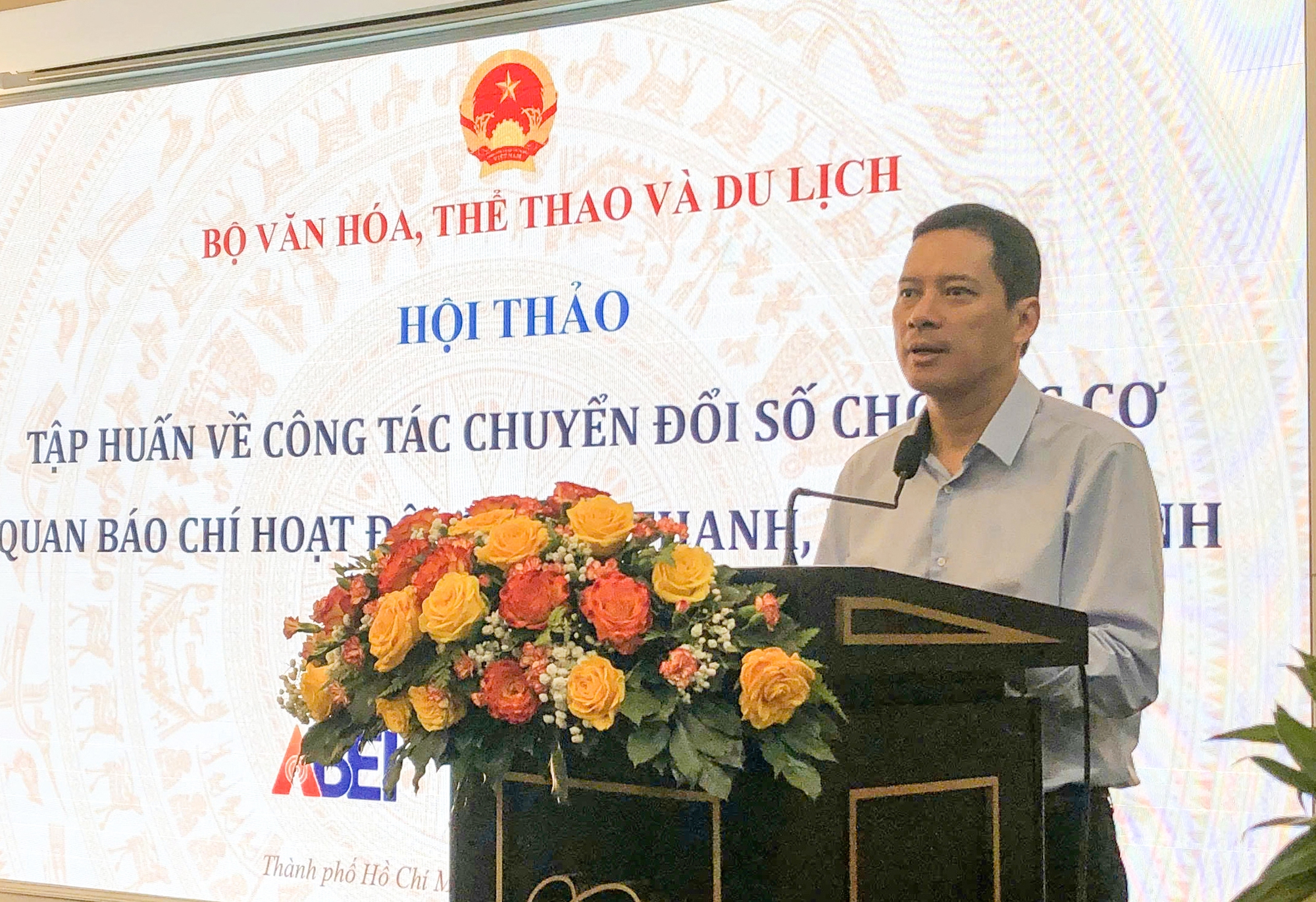 Vấn đề sống còn của…