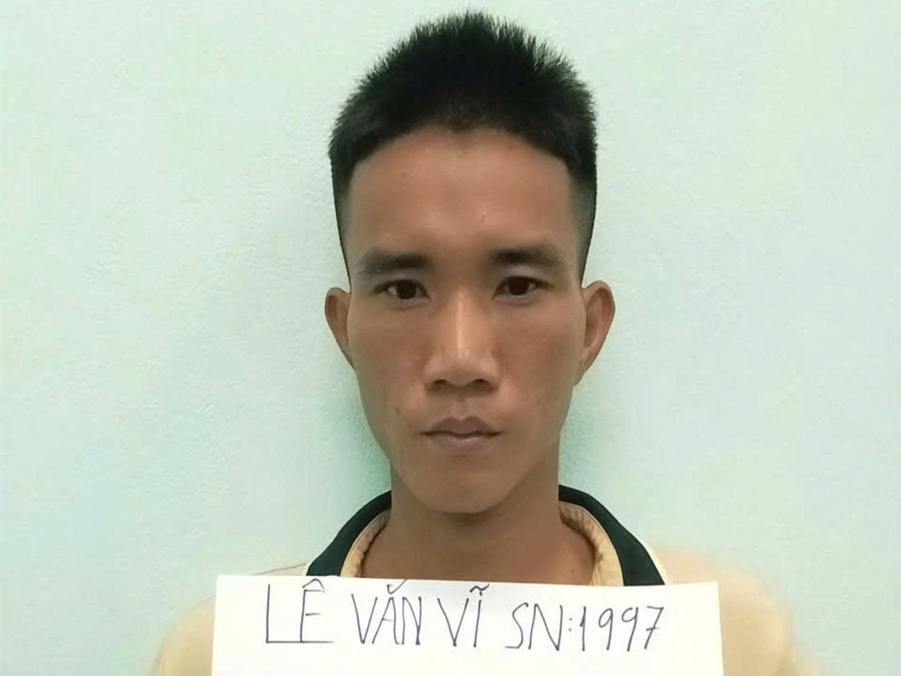 Bị phát hiện trộm vàng, nghi phạm xô ngã chủ nhà 65 tuổi để tẩu thoát - Ảnh 1.