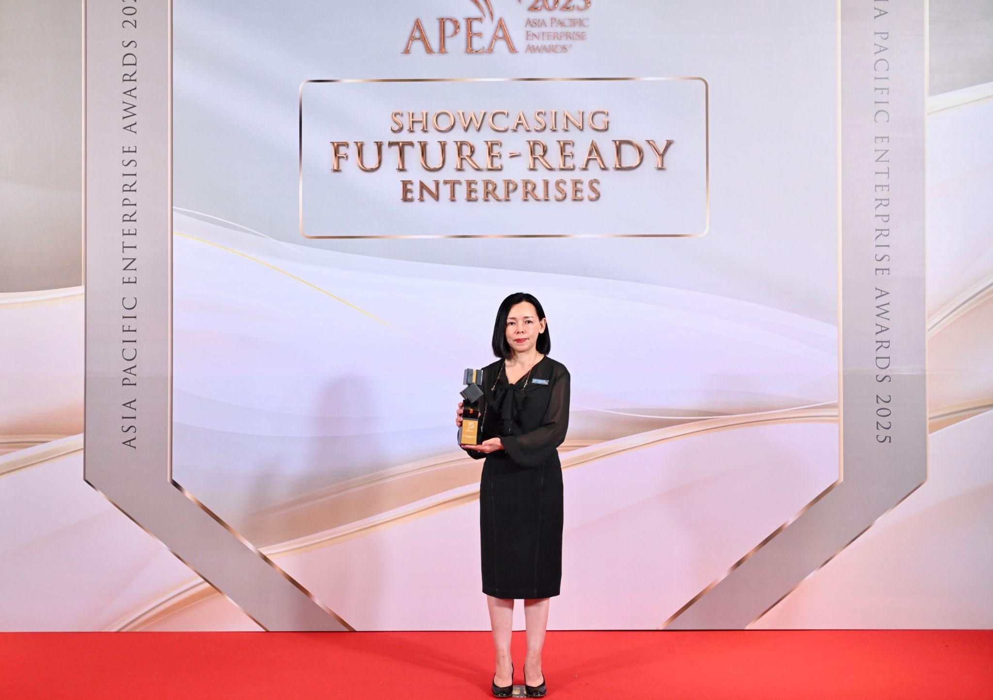 ‘Vì Một Việt Nam Khỏe Mạnh’, Long Châu Được Vinh Danh Tại Apea 2025 ‘Vì Một Việt Nam Khỏe Mạnh’, Long Châu Được Vinh Danh Tại Apea 2025 - Ảnh 1.