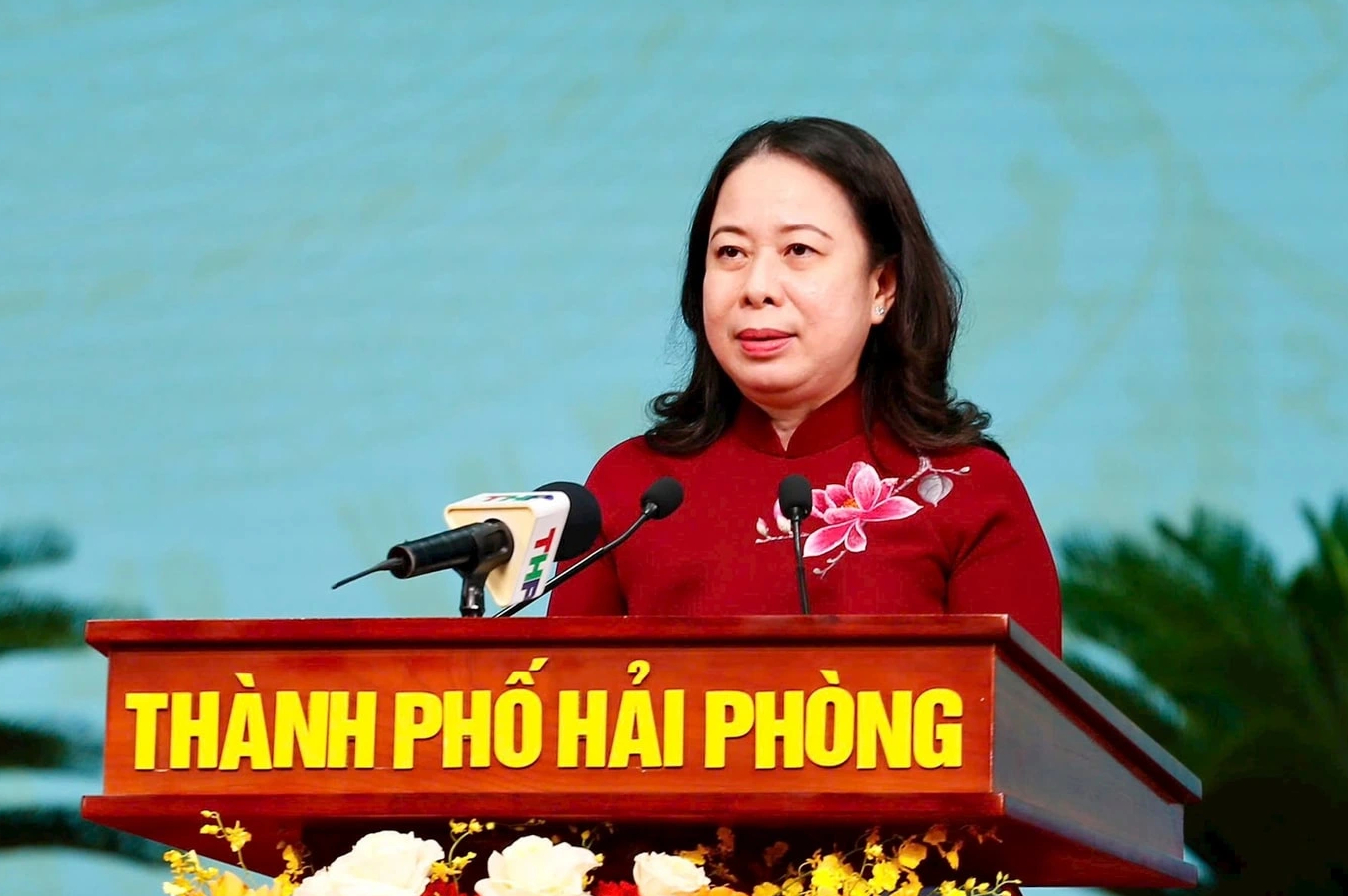 Phó chủ tịch nước: Hải Phòng cần đổi mới công tác thi đua, gắn phong trào với thực tế- Ảnh 1. Phó chủ tịch nước: Hải Phòng cần đổi mới công tác thi đua, gắn phong trào với thực tế- Ảnh 1.