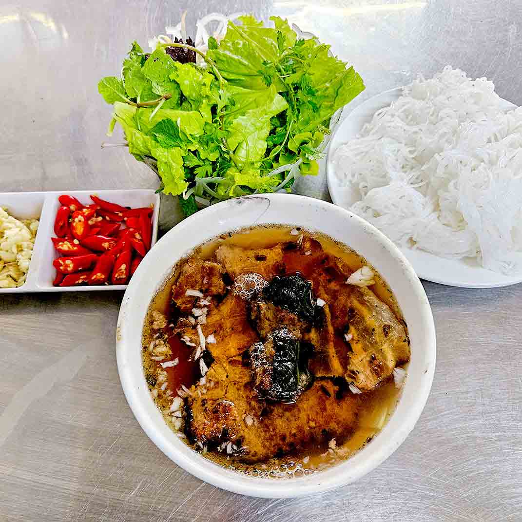 Thế giới gọi tên ẩm thực Việt Nam- Ảnh 2. Thế giới gọi tên ẩm thực Việt Nam- Ảnh 2.