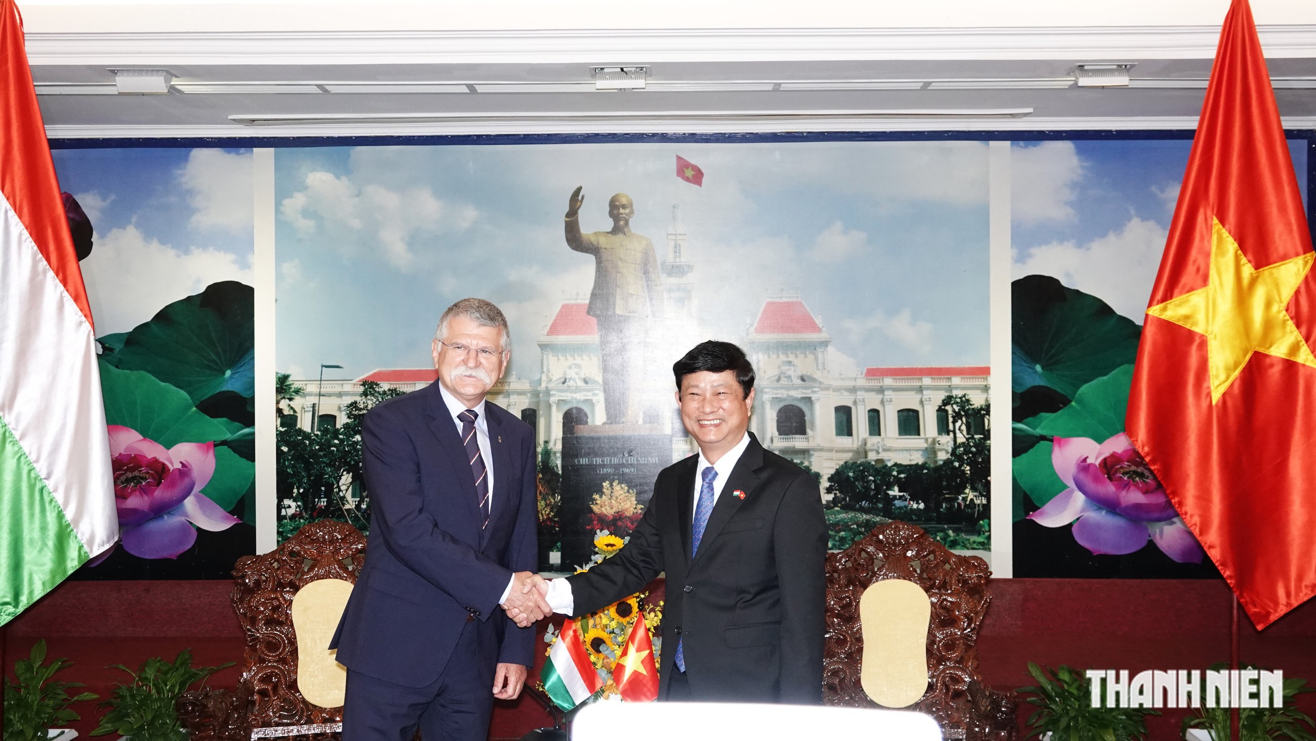 Chủ tịch HĐND TP.HCM Võ Văn Minh tiếp Chủ tịch Quốc hội Hungary - Ảnh 1.