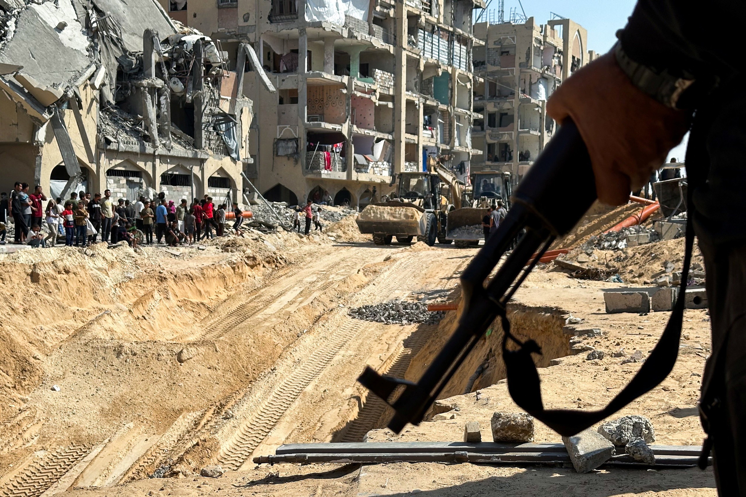 Israel tiếp nhận thêm thi thể, Hamas không đảm bảo giải giới - Ảnh 1.