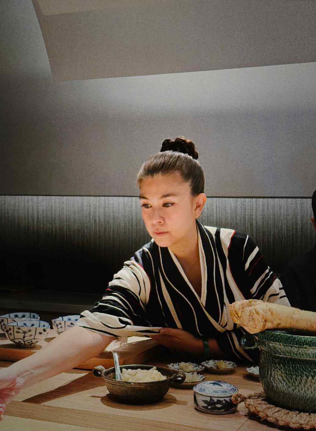 Kim Thư bật khóc nhắc về biến cố, tiết lộ mối quan hệ với Phước Sang- Ảnh 3.