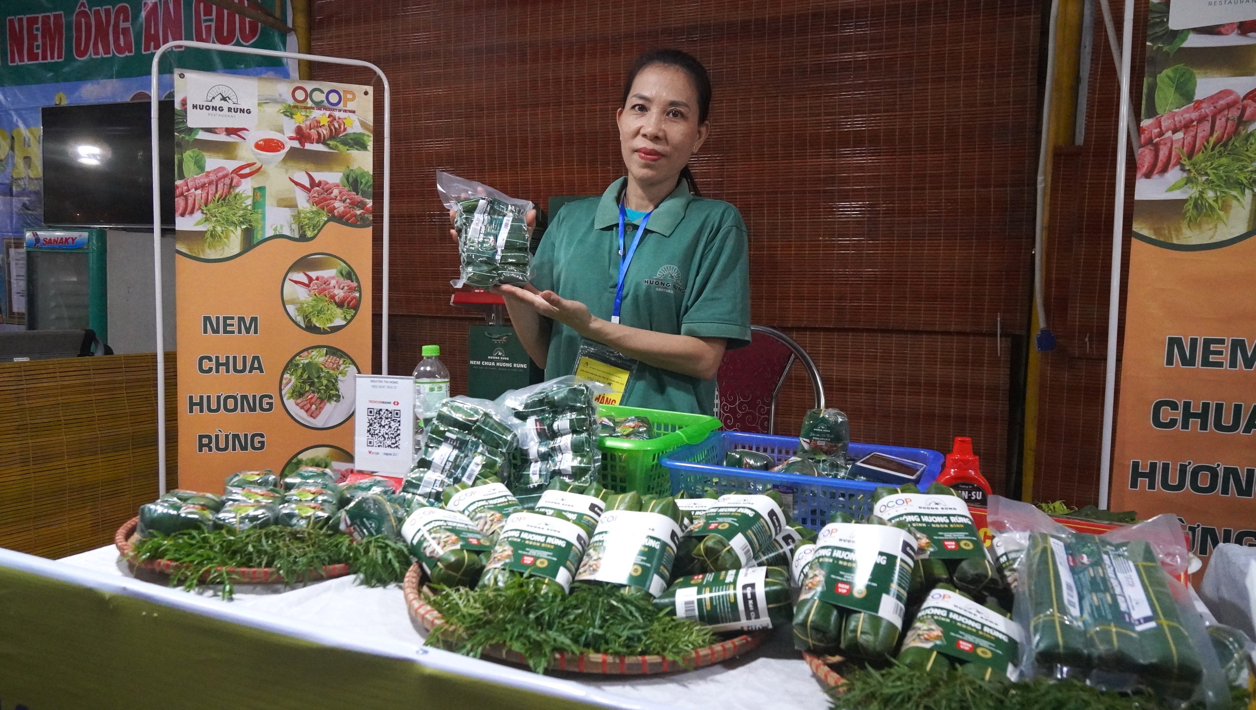 Ẩm thực xứ Thanh: Chơi gì , ăn đâu và khám phá đặc sản nổi bật - Ảnh 13. Ẩm thực xứ Thanh: Chơi gì , ăn đâu và khám phá đặc sản nổi bật - Ảnh 13.