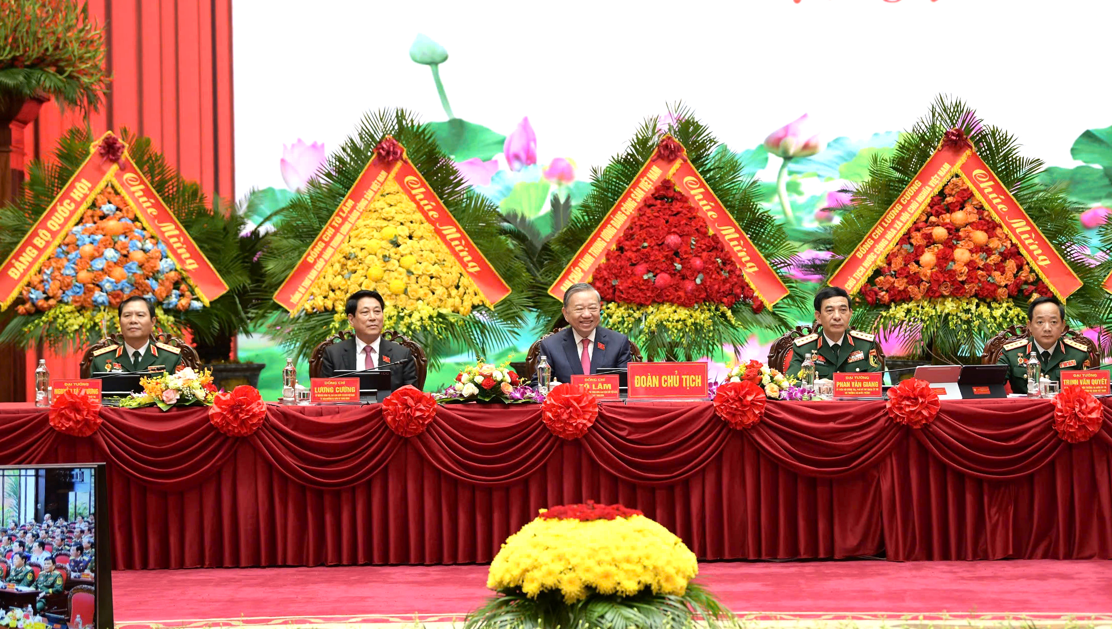 - Ảnh 2. - Ảnh 2.