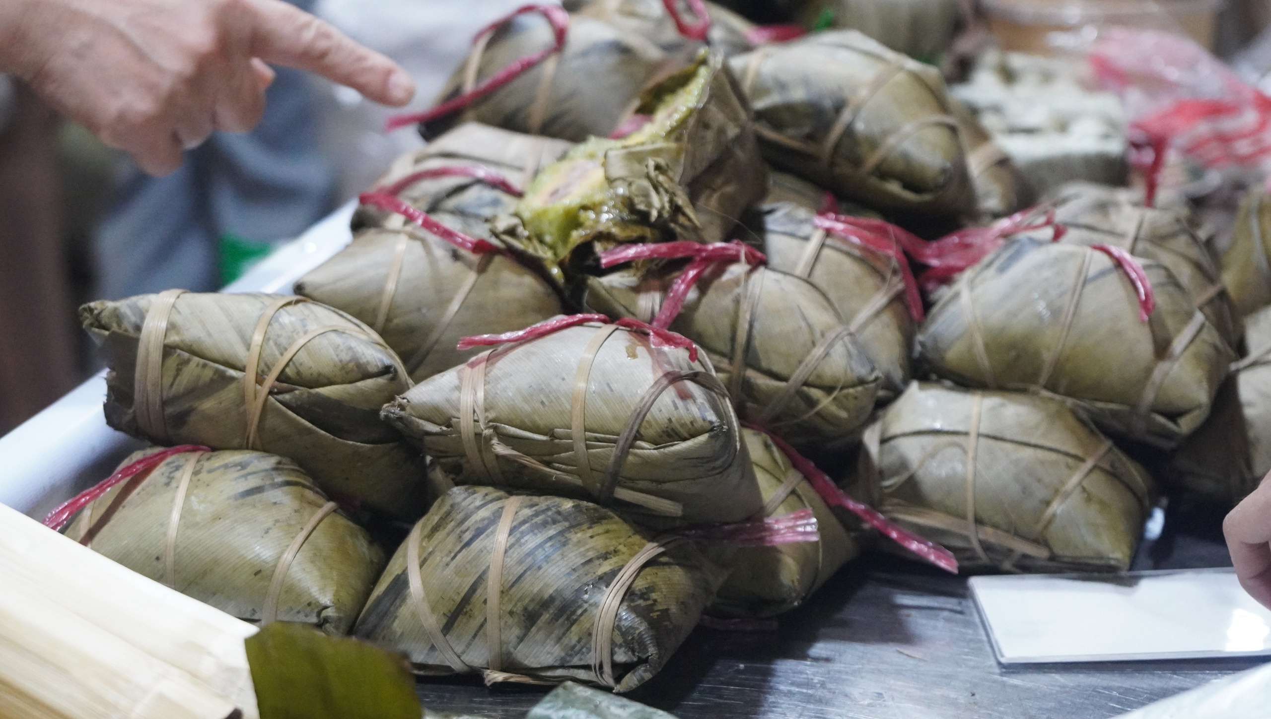 Ẩm thực xứ Thanh: Chơi gì , ăn đâu và khám phá đặc sản nổi bật - Ảnh 7. Ẩm thực xứ Thanh: Chơi gì , ăn đâu và khám phá đặc sản nổi bật - Ảnh 7.