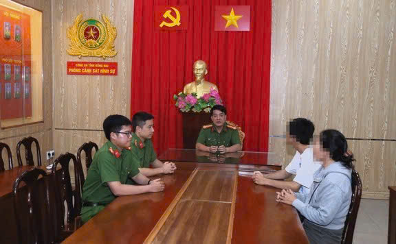 Nghẹt thở giải cứu sinh viên bị 'bắt cóc online' qua Campuchia- Ảnh 1.