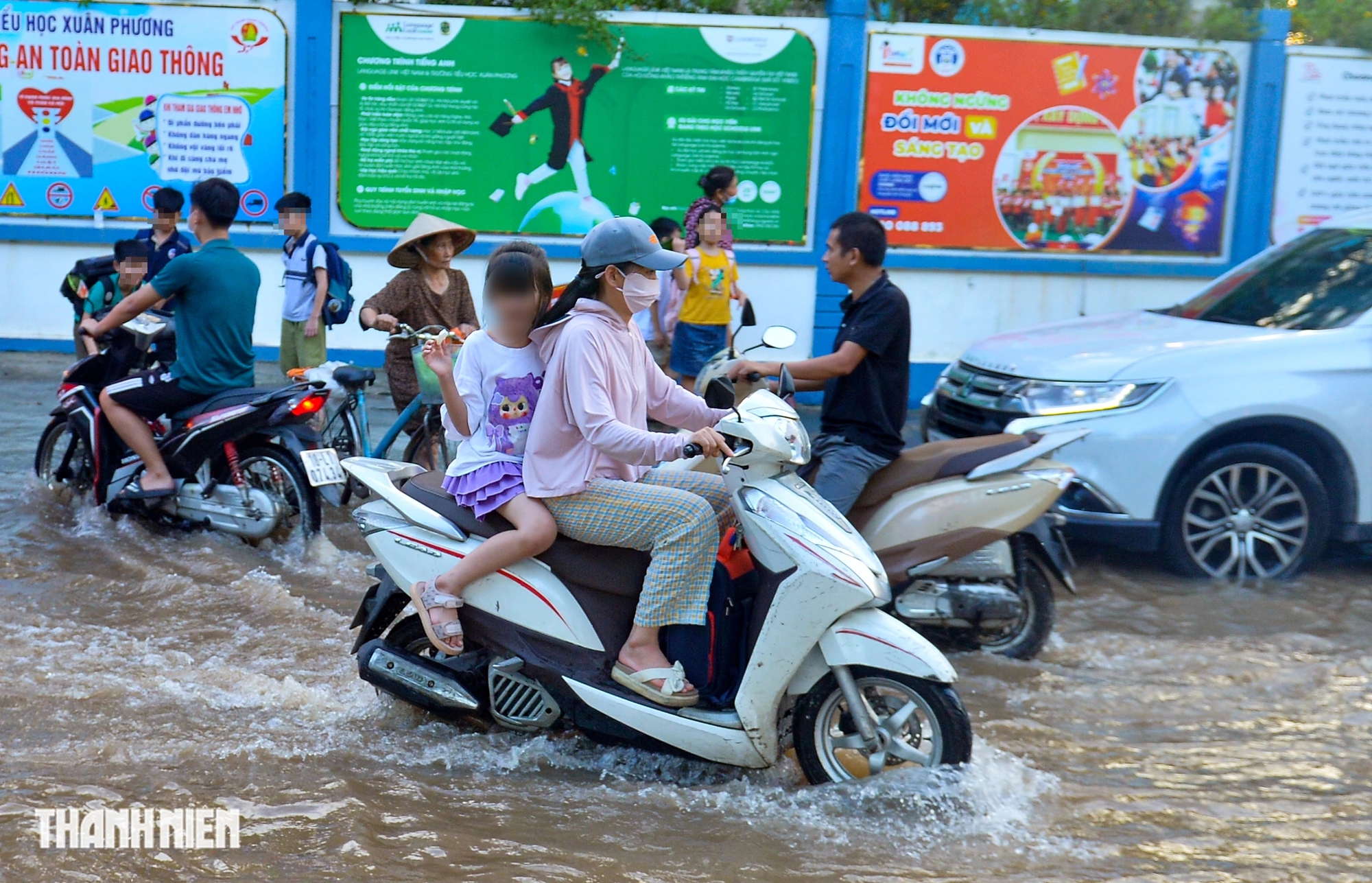 - រូបថត 14 ។ - Ảnh 14.