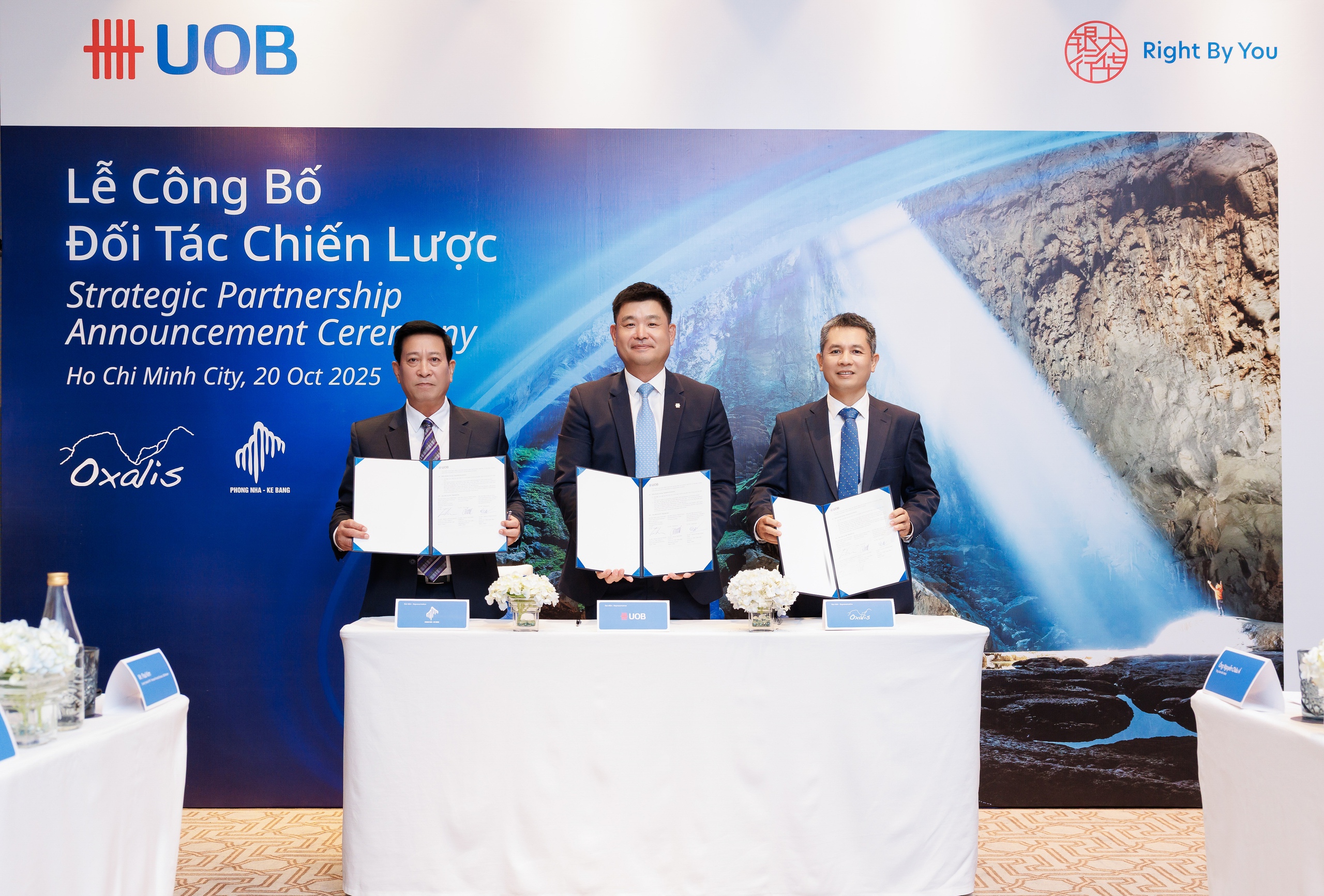 Hợp tác quảng bá du lịch sinh thái Phong Nha - Kè Bàng- Ảnh 1. Hợp tác quảng bá du lịch sinh thái Phong Nha - Kè Bàng- Ảnh 1.