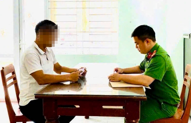 Xúc phạm một giám đốc trên mạng xã hội, người đàn ông bị phạt 5 triệu đồng - Ảnh 1.