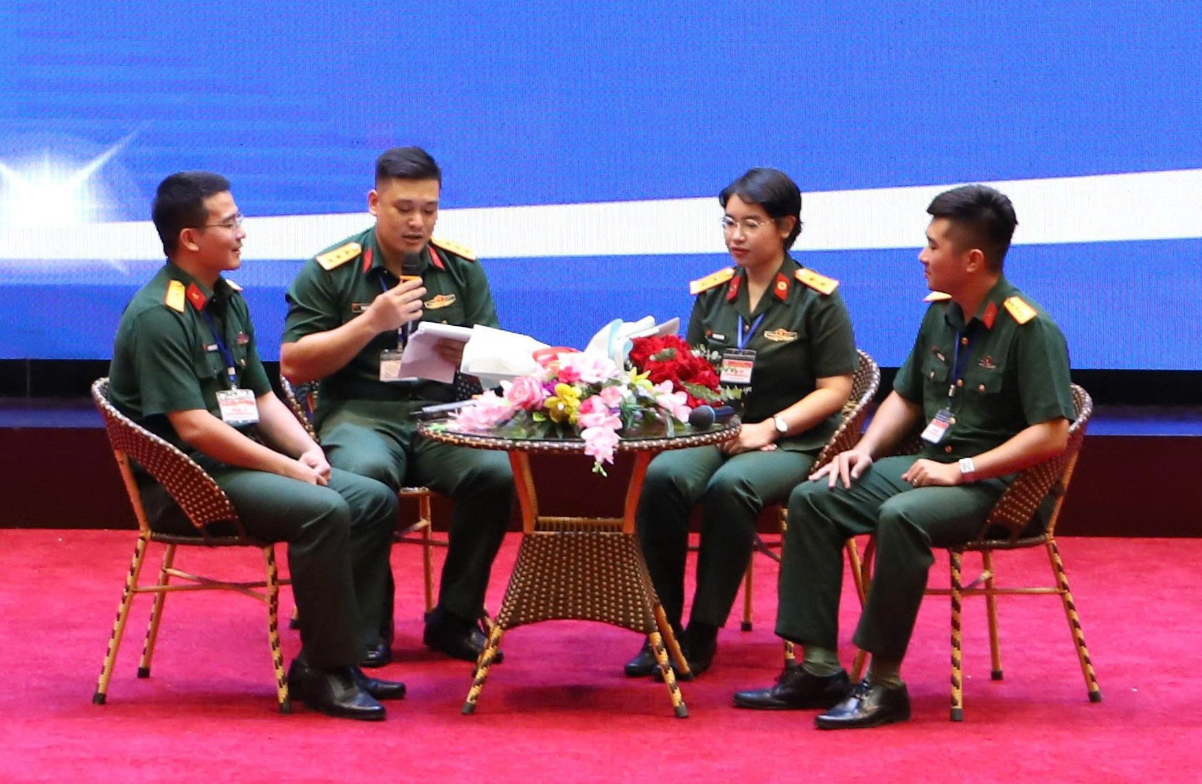 Tuổi trẻ quân đội khẳng định lý tưởng trong thời kỳ mới- Ảnh 2. Tuổi trẻ quân đội khẳng định lý tưởng trong thời kỳ mới- Ảnh 2.