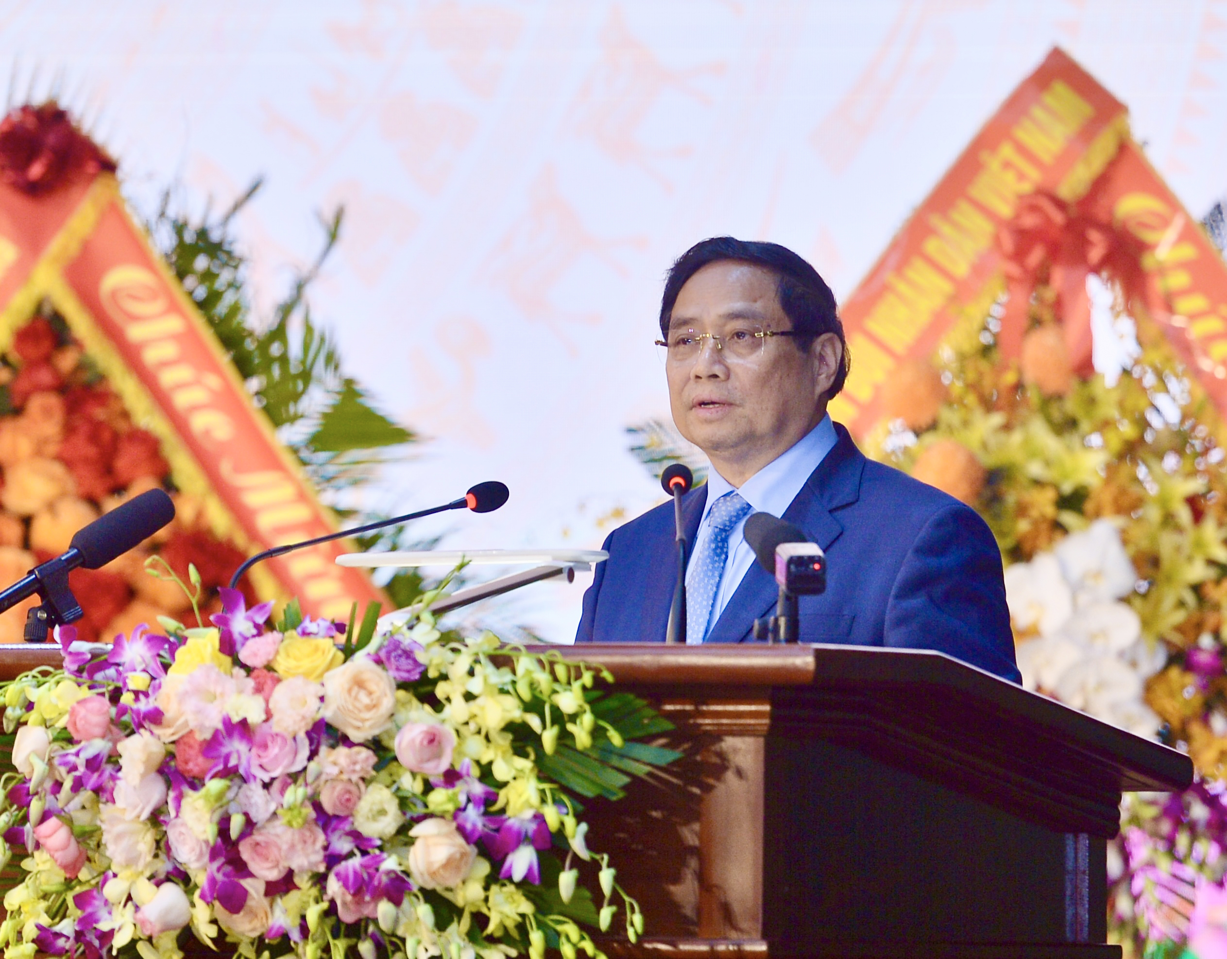 Thủ tướng trao danh hiệu Anh hùng lực lượng vũ trang nhân dân tặng Quân chủng Phòng không - không quân- Ảnh 5. Thủ tướng trao danh hiệu Anh hùng lực lượng vũ trang nhân dân tặng Quân chủng Phòng không - không quân- Ảnh 5.