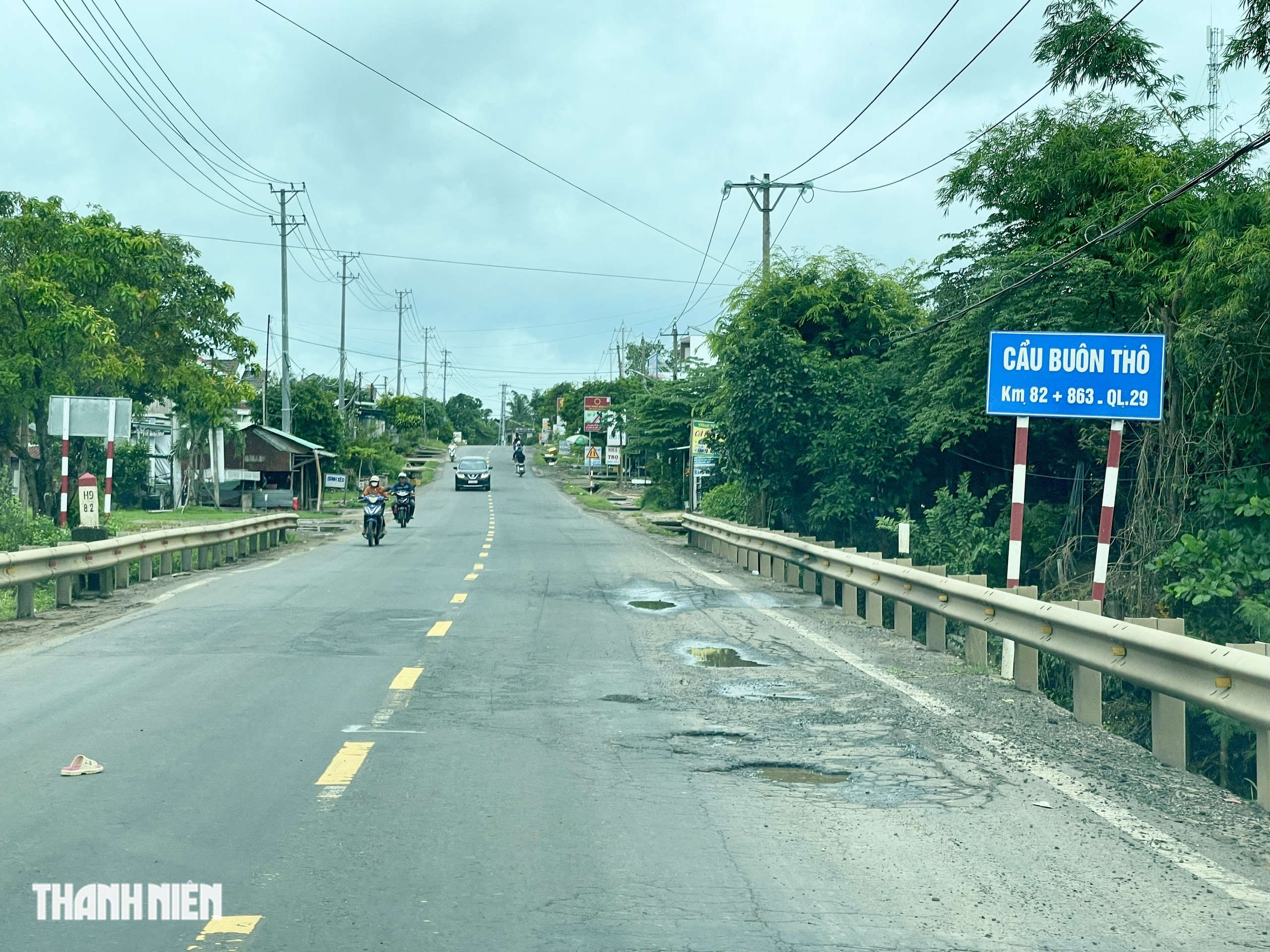 Bao giờ nâng cấp, sửa chữa quốc lộ 29 qua Đắk Lắk? - Ảnh 8. Bao giờ nâng cấp, sửa chữa quốc lộ 29 qua Đắk Lắk? - Ảnh 8.
