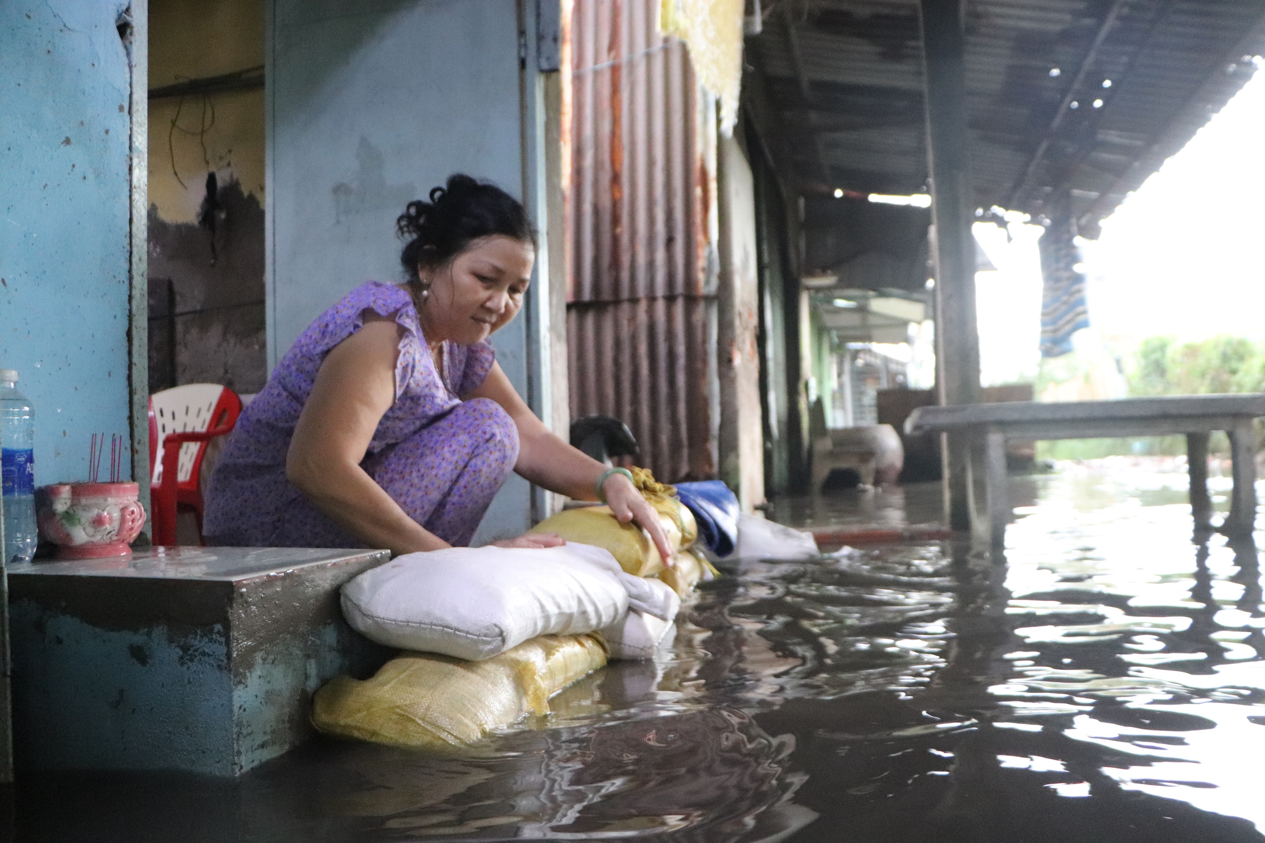 TP.HCM: Ngập triền miên cạnh công trình ‘chống ngập’ ?