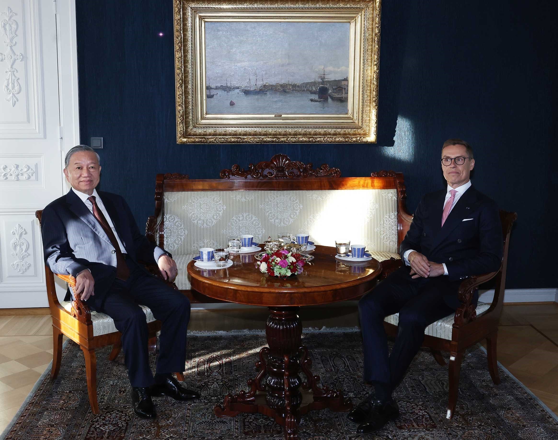 - Ảnh 3. - Ảnh 3.