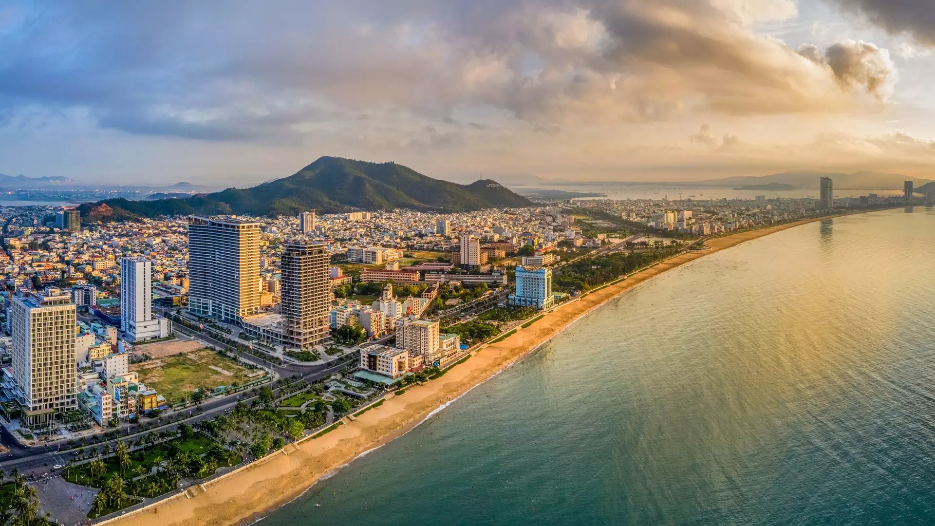 Bất ngờ khi nơi này của Việt Nam vào top điểm đến 'nhất định phải tới'- Ảnh 10. Bất ngờ khi nơi này của Việt Nam vào top điểm đến 'nhất định phải tới'- Ảnh 10.