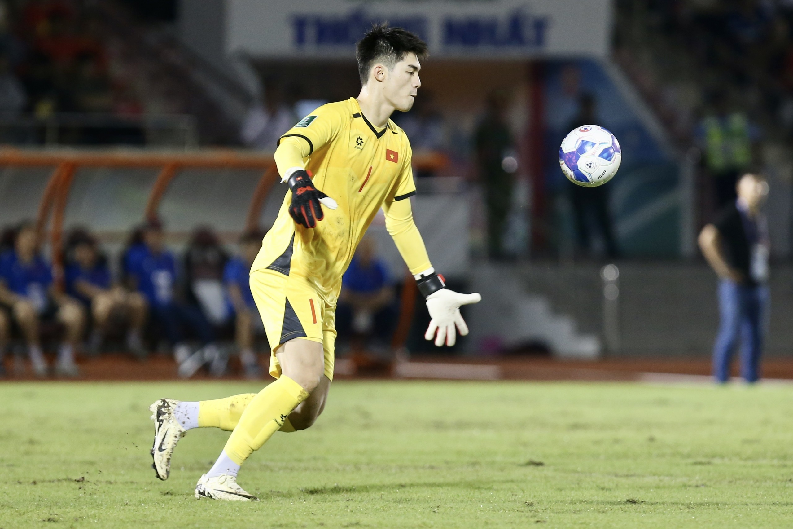 Đội hình U.23 Việt Nam cao nhất lịch sử: Hai ‘tòa tháp’ HAGL 1,91 m và 1,95 m, rất khủng!- Ảnh 2. Đội hình U.23 Việt Nam cao nhất lịch sử: Hai ‘tòa tháp’ HAGL 1,91 m và 1,95 m, rất khủng!- Ảnh 2.