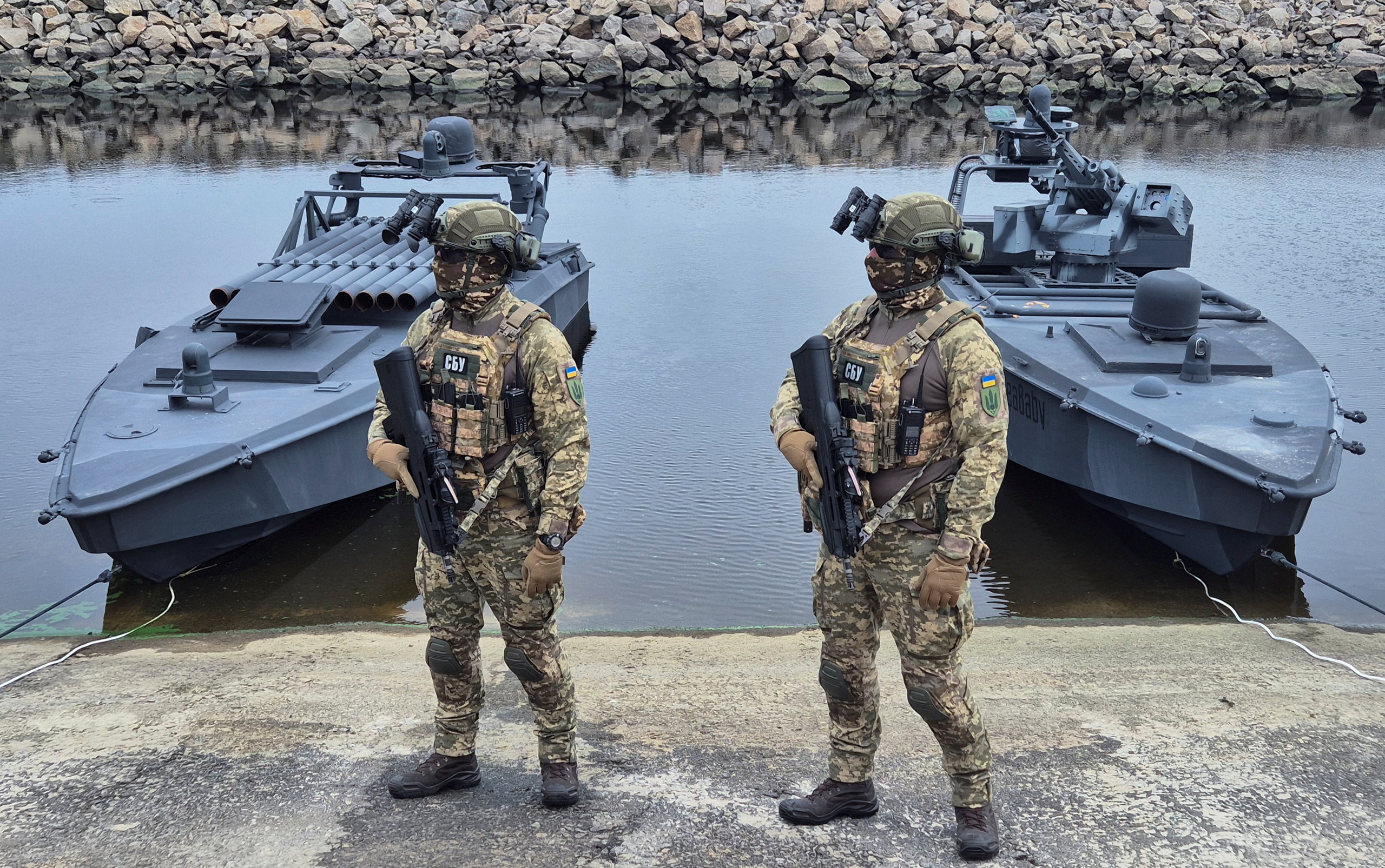 Ukraine khoe xuồng kh&ocirc;ng người l&aacute;i đ&aacute;nh xa hơn, mạnh hơn - Ảnh 1.