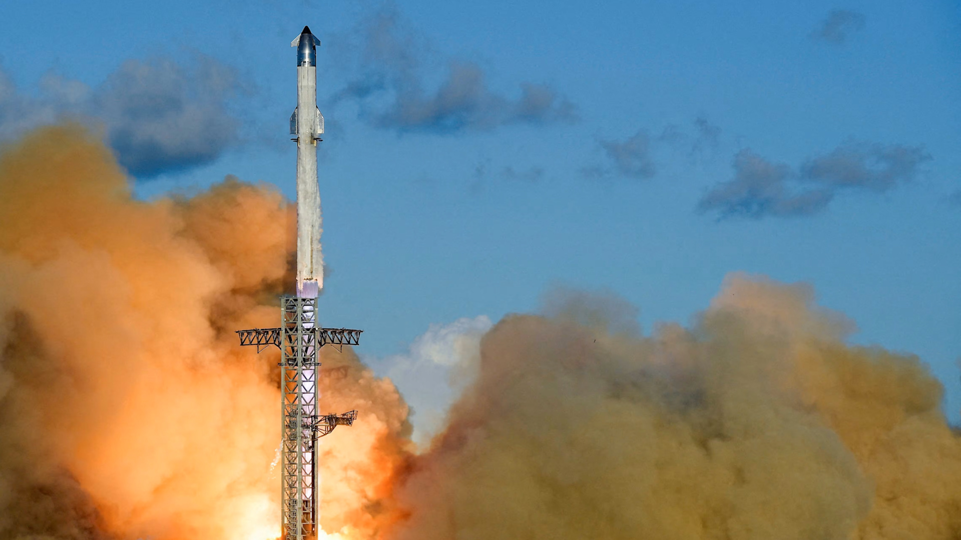 CEO Musk criticized NASA director for having a 'double-digit IQ'? - Photo 1.