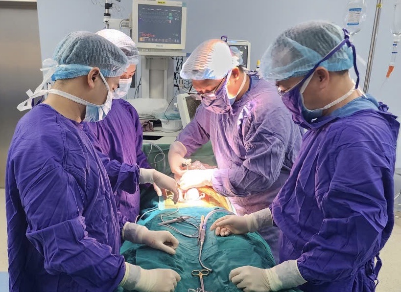 'Cô Gái' 21 Tuổi Vô Kinh Được 'Chỉnh Sửa' Thành Nam Giới- Ảnh 1. 'Cô Gái' 21 Tuổi Vô Kinh Được 'Chỉnh Sửa' Thành Nam Giới- Ảnh 1.
