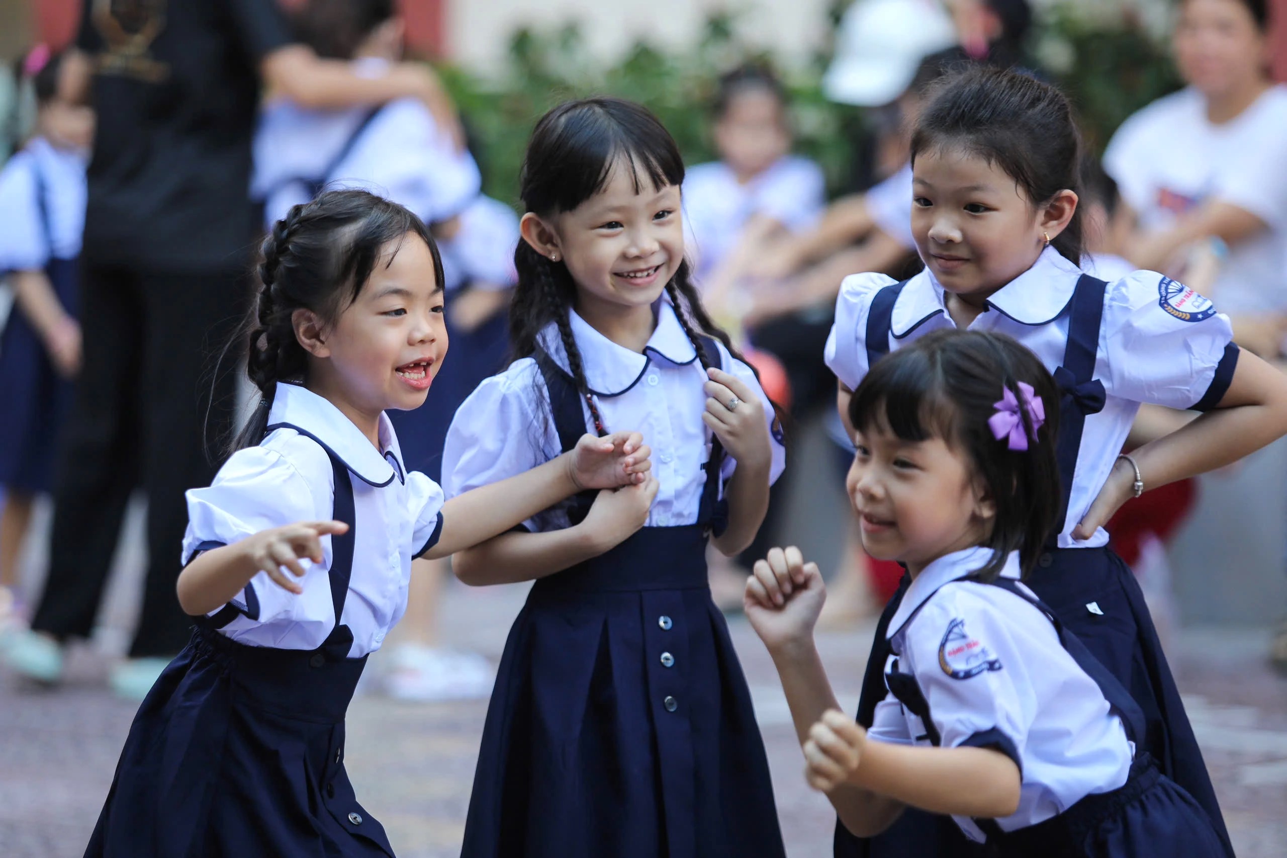 TP.HCM dự kiến miễn phí bảo hiểm y tế cho 2,7 triệu người già và học sinh - Ảnh 1.