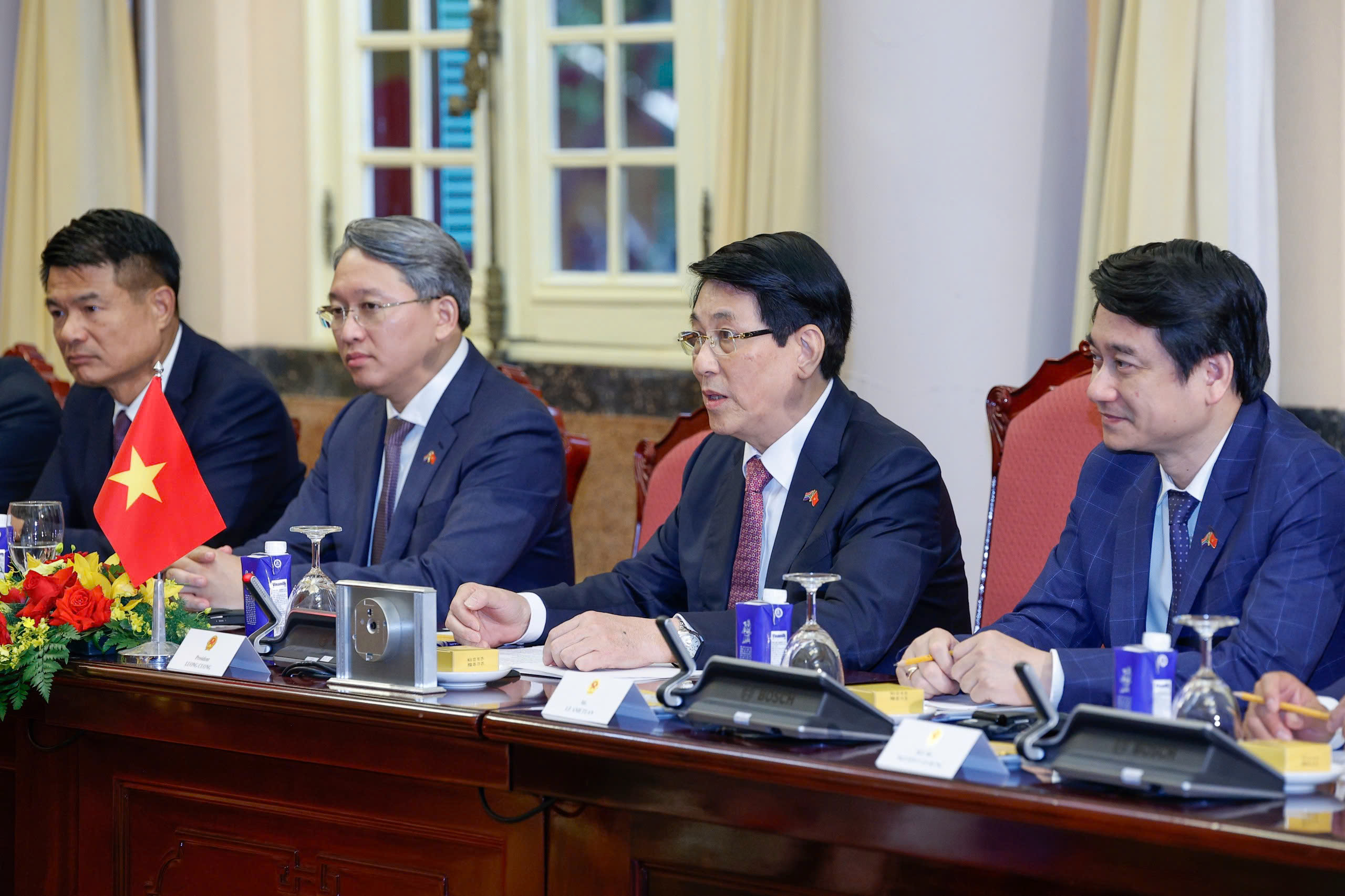 Chủ tịch nước Lương Cường chủ trì lễ đón Tổng thống Nam Phi Matamela Cyril Ramaphosa- Ảnh 5.