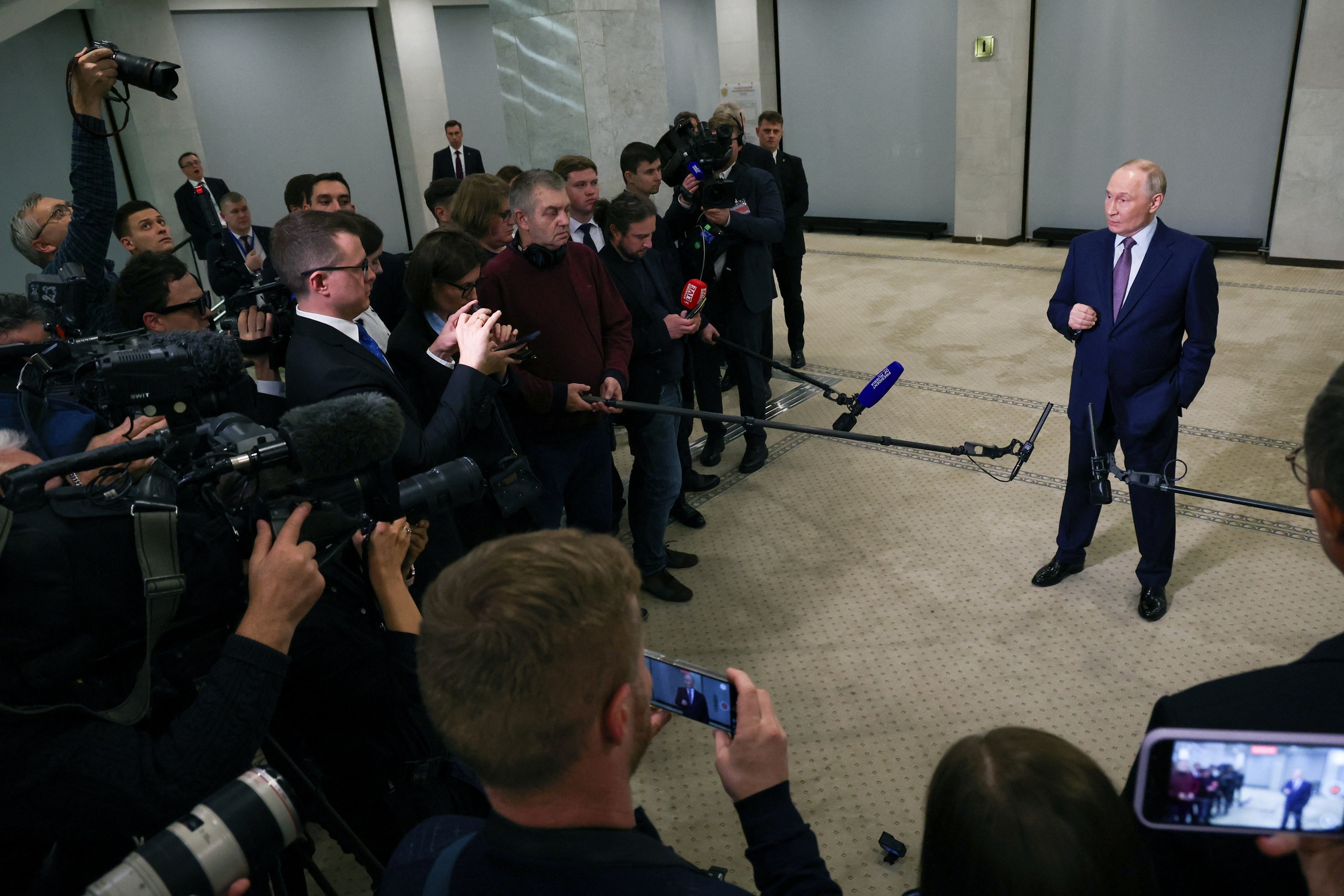 Ông Putin nói Nga sẽ phản ứng…