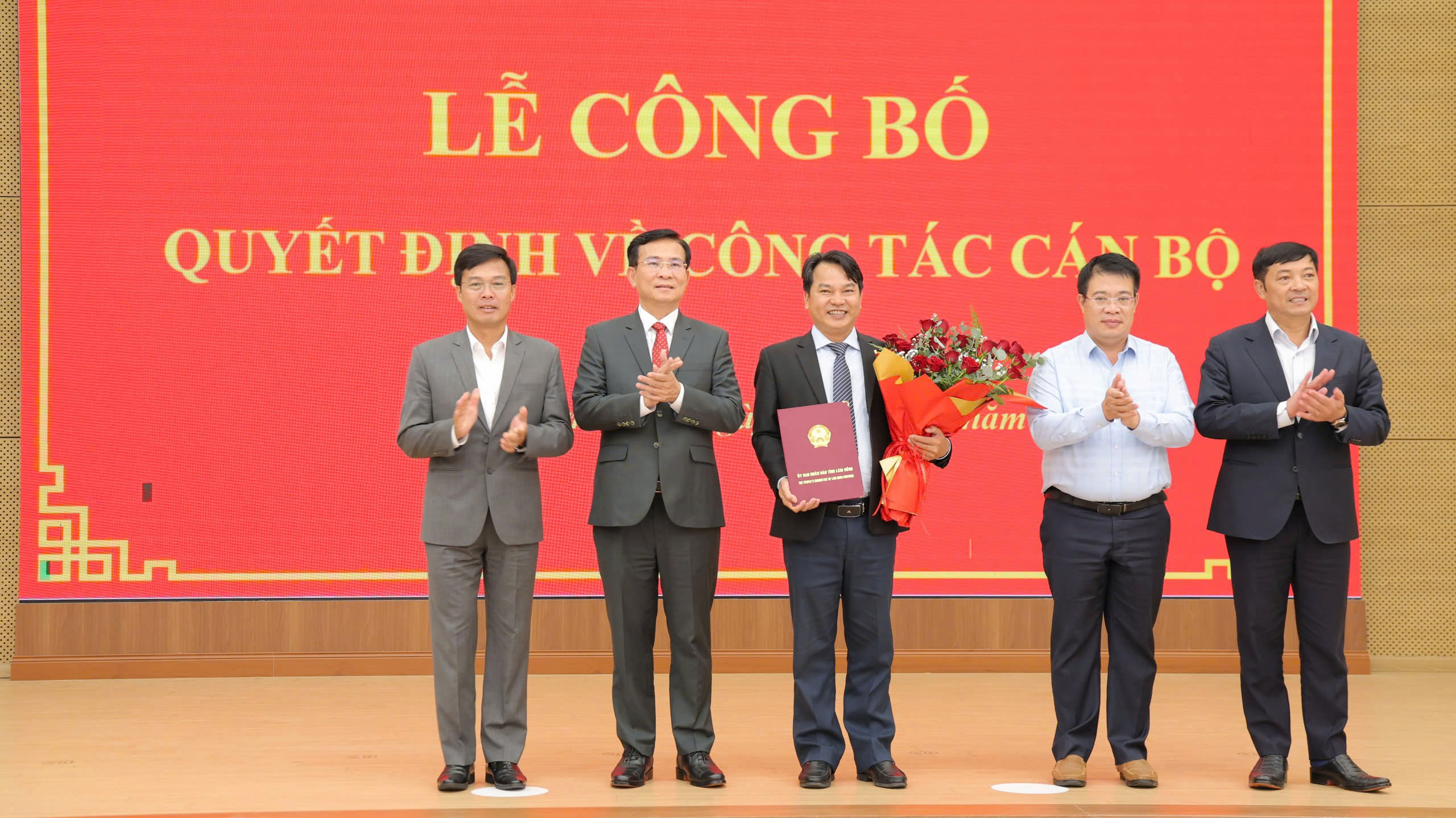Lâm Đồng bổ nhiệm nhân sự chủ chốt các sở, ban ngành - Ảnh 2.