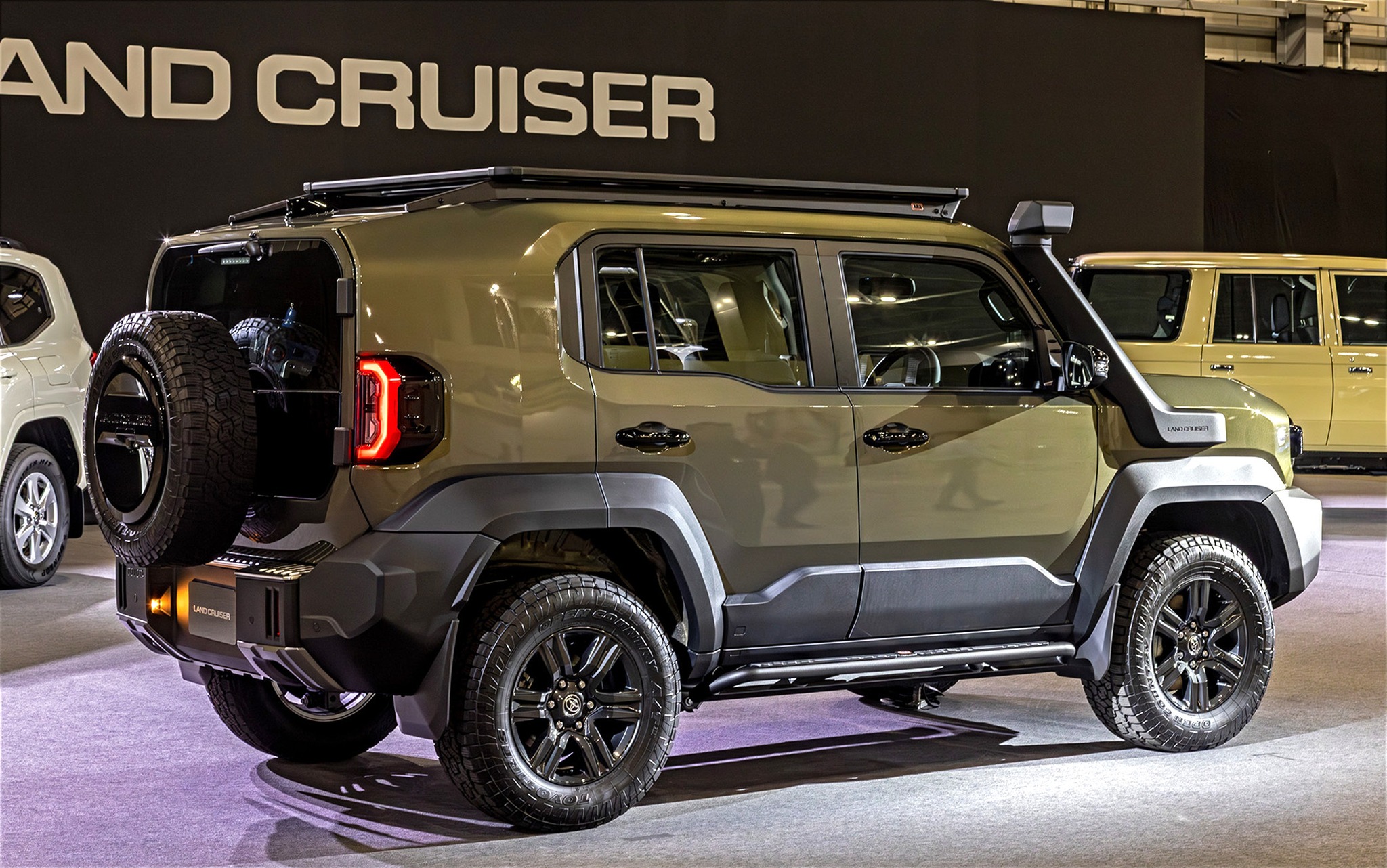 Toyota Land Cruiser FJ xuất hiện tại Japan Mobility Show 2025, chốt ng&agrave;y về Việt Nam - Ảnh 5.