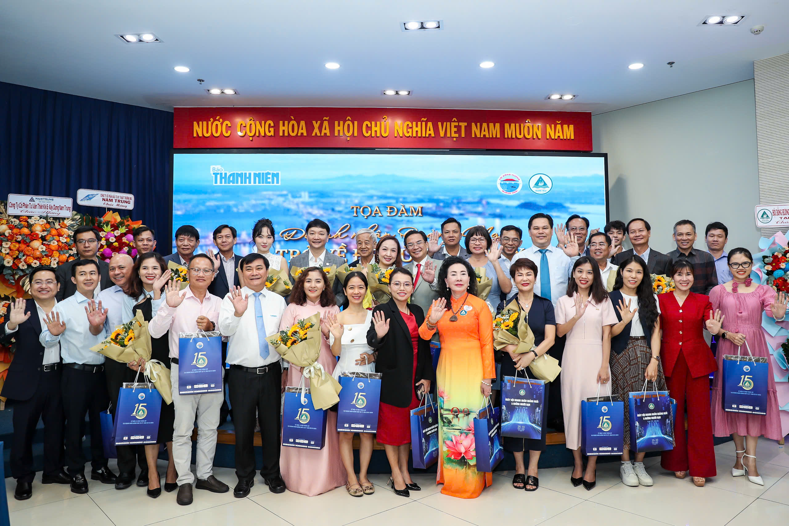 Trao 20 suất học bổng Nguyễn Thái Bình cho tân sinh viên Quảng Ngãi tại TP.HCM - Ảnh 5.