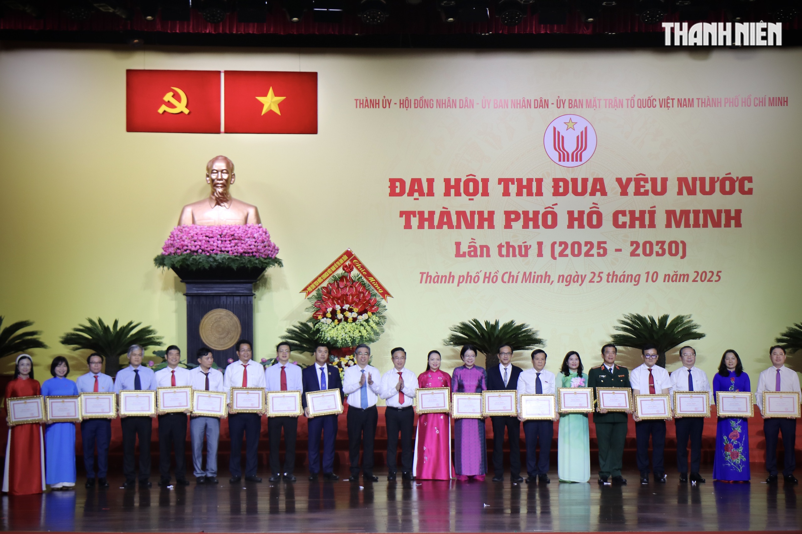 TP.HCM thi đua yêu nước khẳng định vị thế đô thị sáng tạo, nghĩa tình- Ảnh 6. TP.HCM thi đua yêu nước khẳng định vị thế đô thị sáng tạo, nghĩa tình- Ảnh 6.